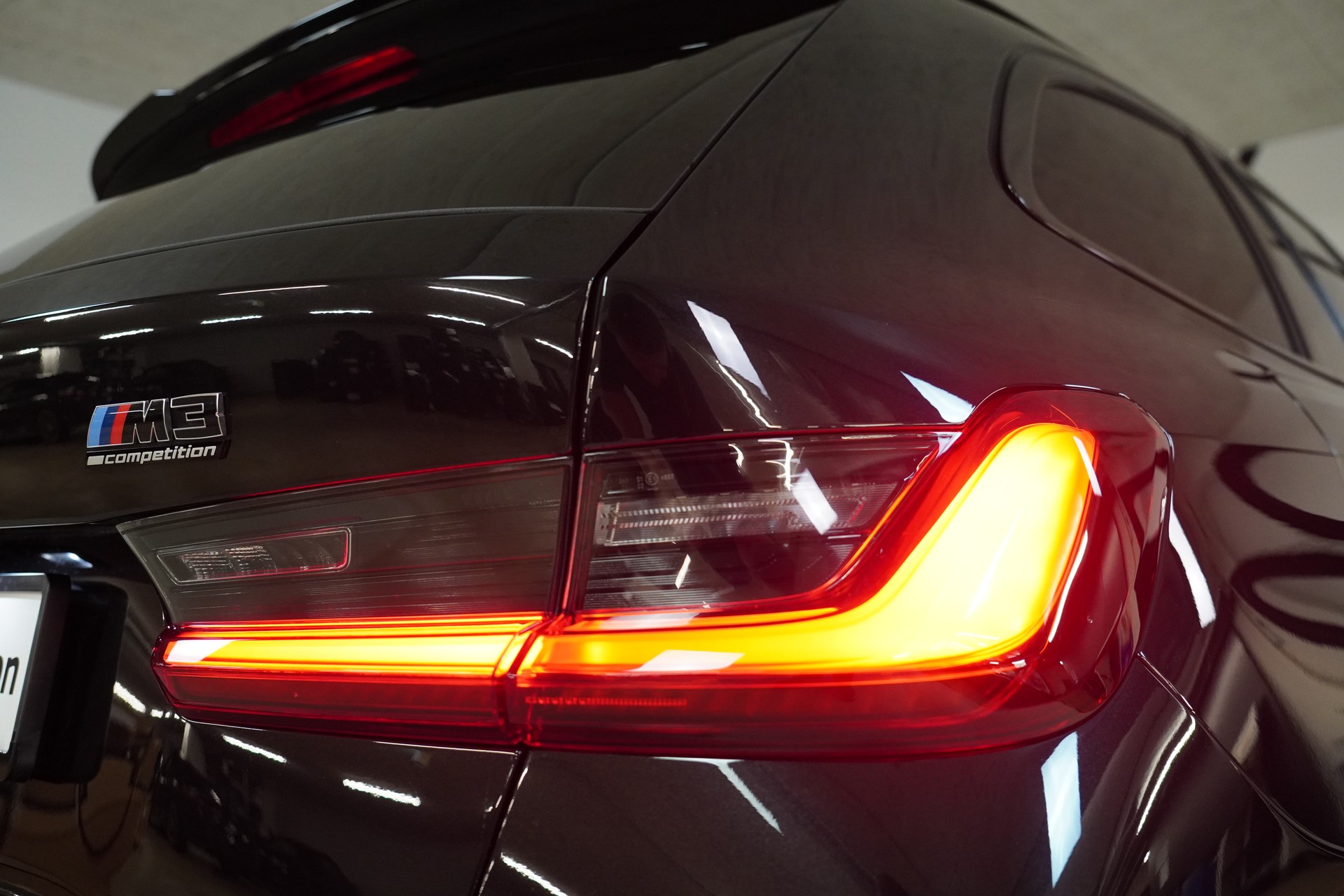 BMW M3 Touring xDrive Competition M - 16