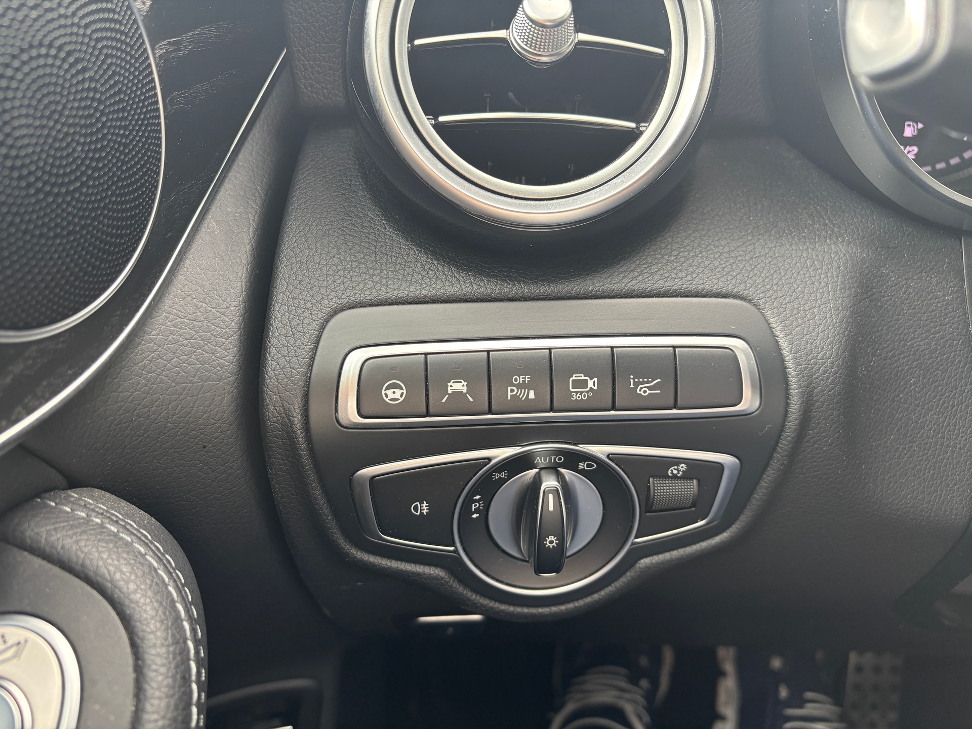 MERCEDES-BENZ GLC 300 Runout Edition AMG Line 4M - 9