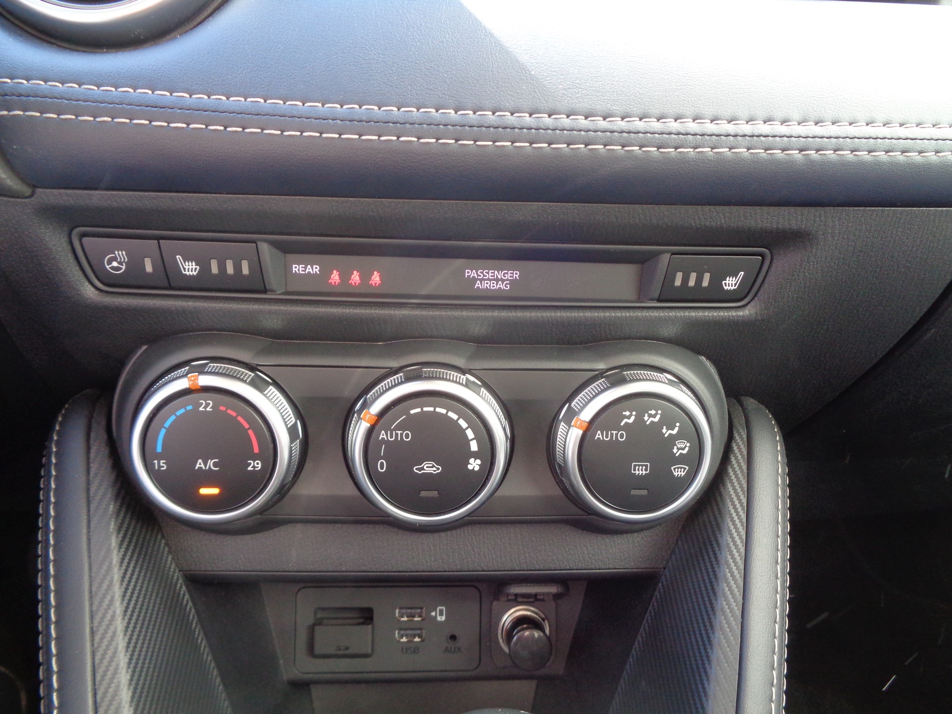 MAZDA 2 SKYACTIV-G 90 Revolution Automat - 16