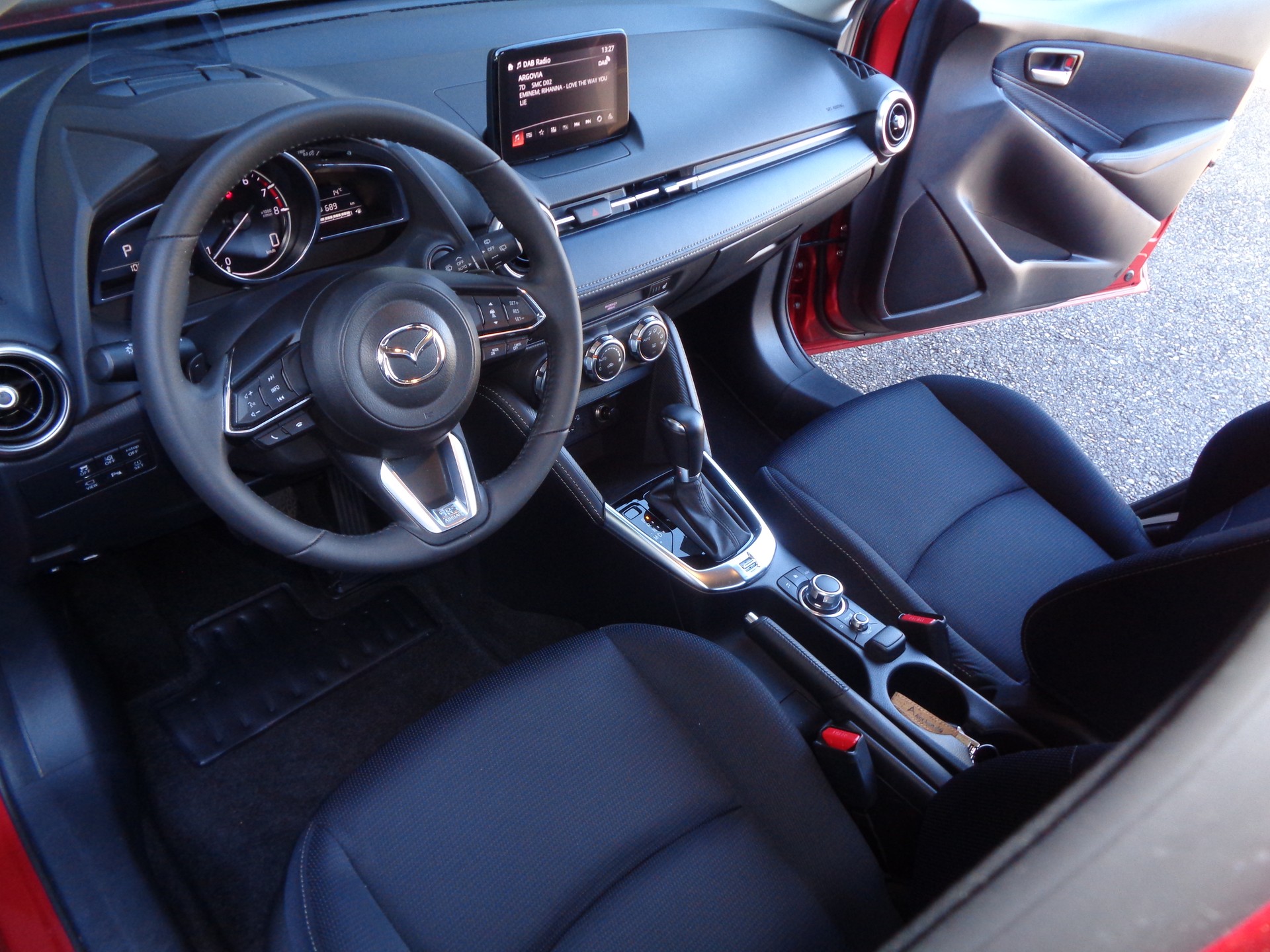 MAZDA 2 SKYACTIV-G 90 Revolution Automat - 7