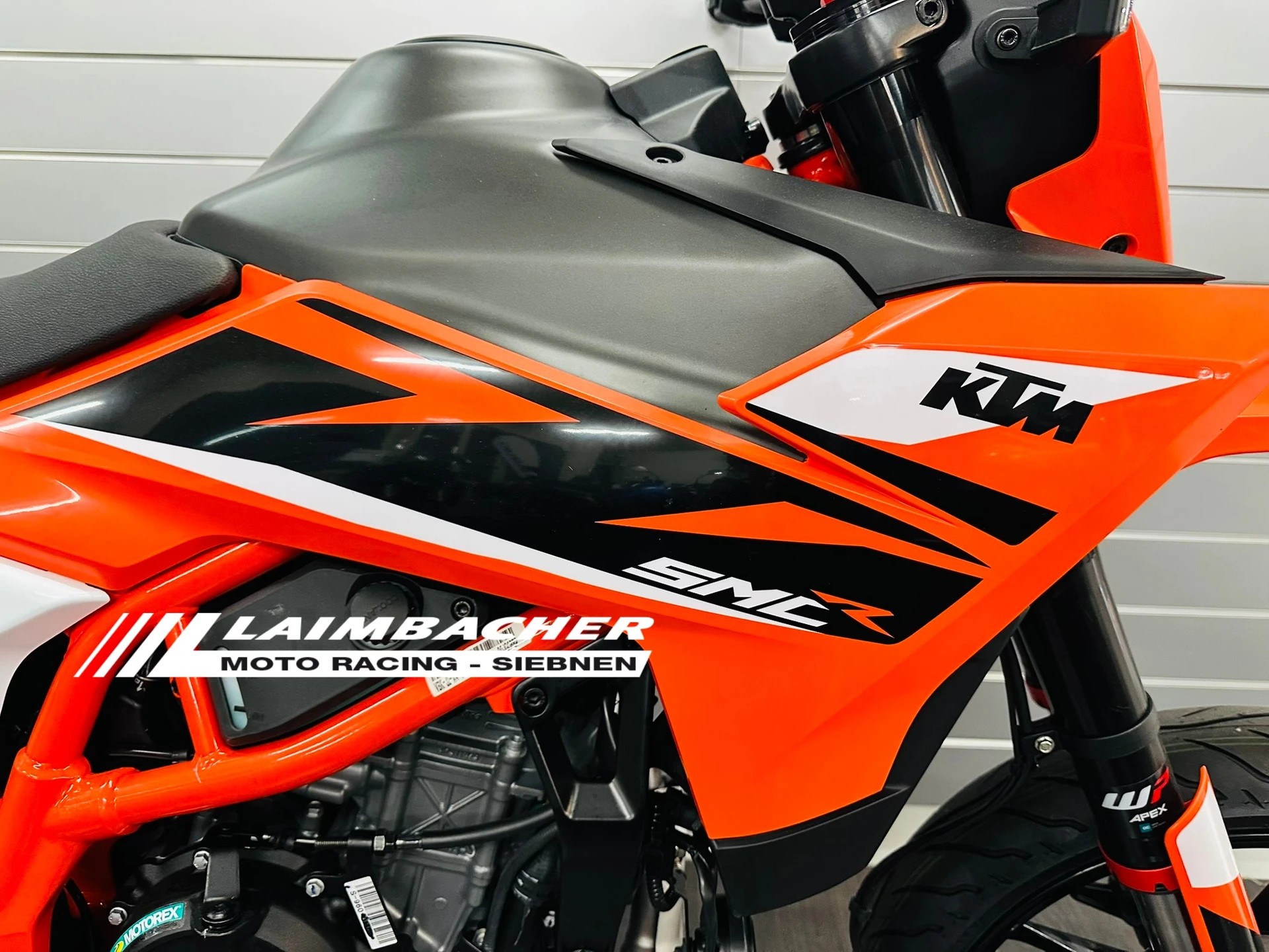 KTM 125 SMC R - 2