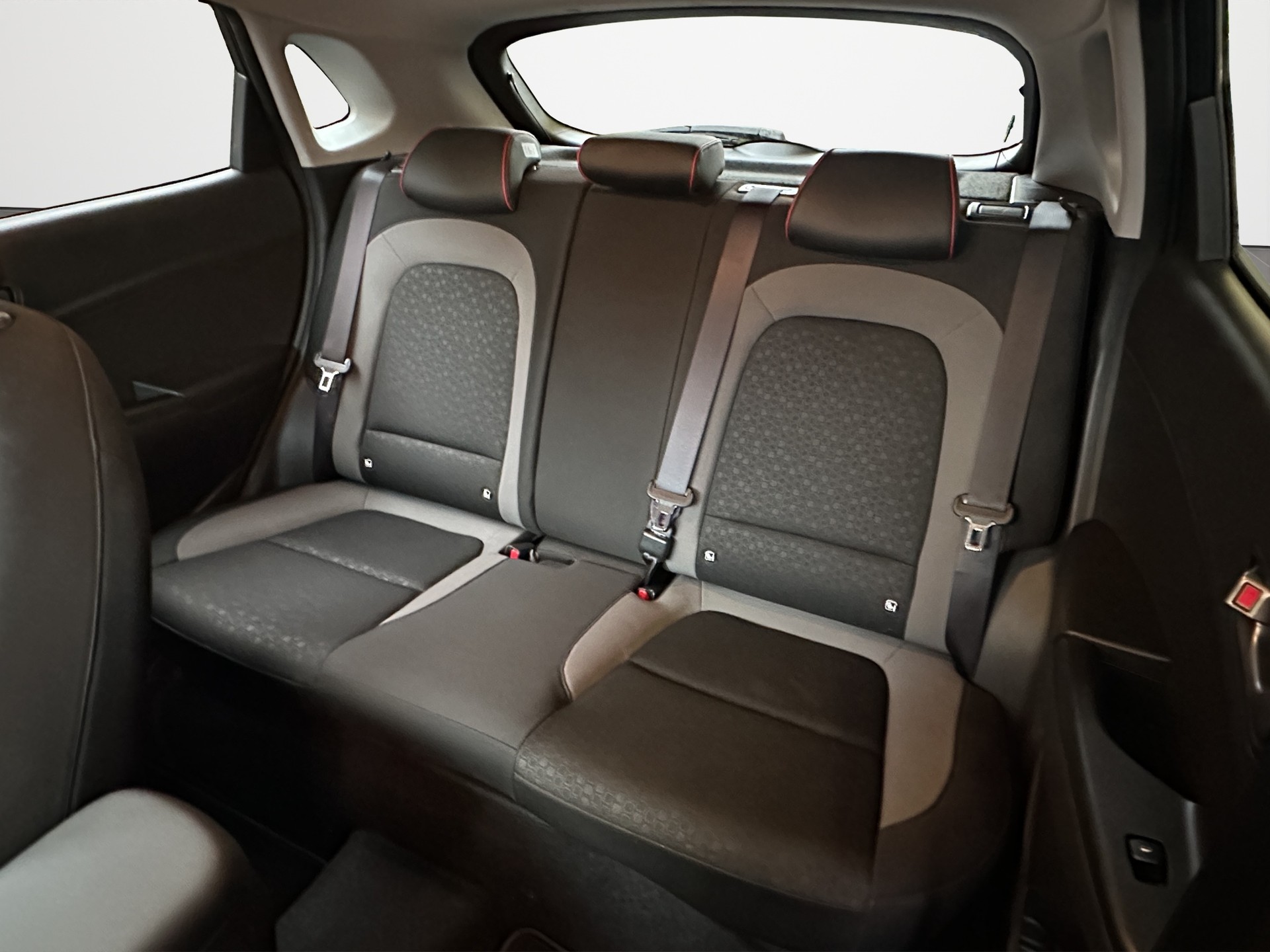 HYUNDAI Kona 1.0 T-GDi Origo 2WD - 12