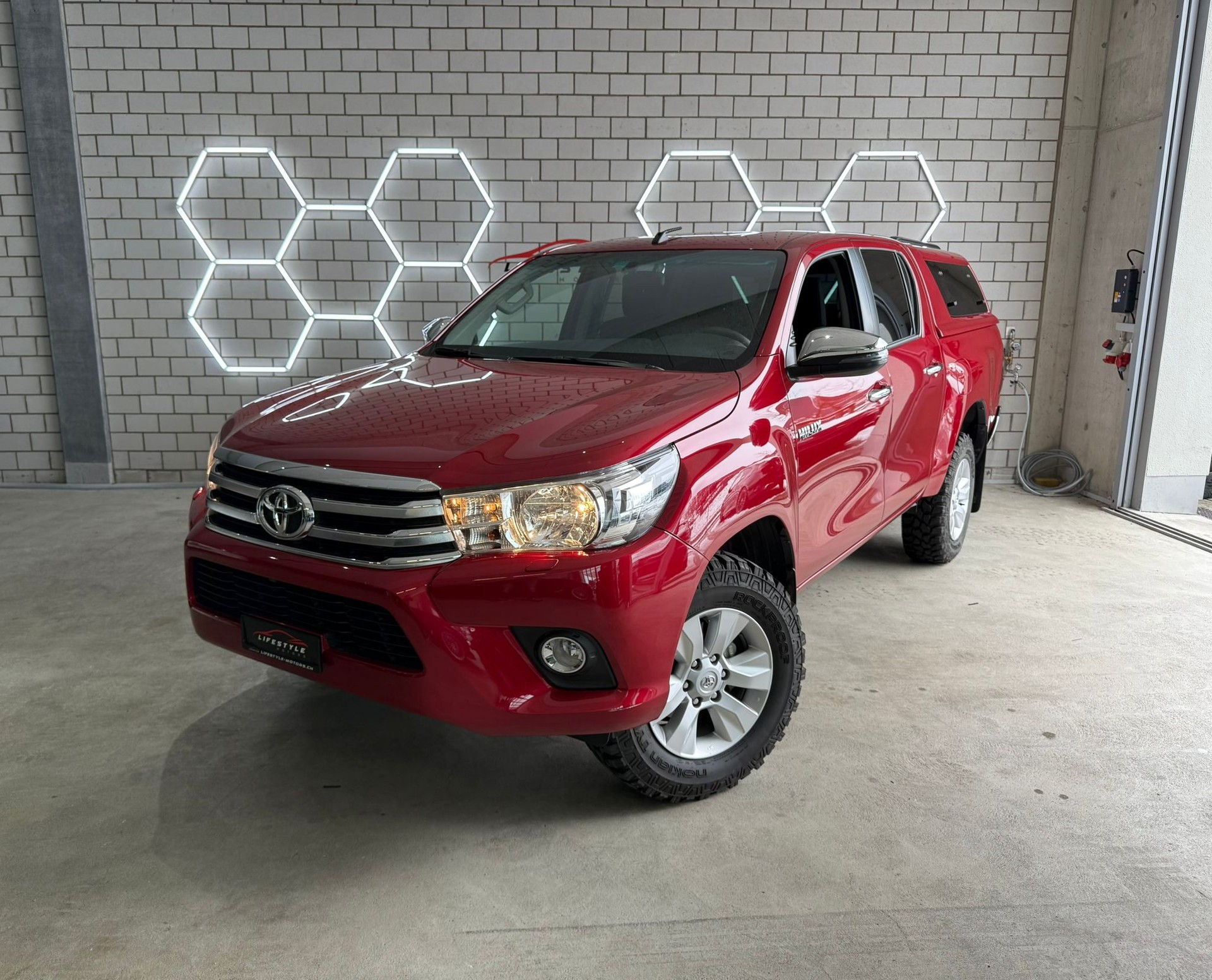 TOYOTA Hilux 2.4D-4D Luna Double Cab 4x4