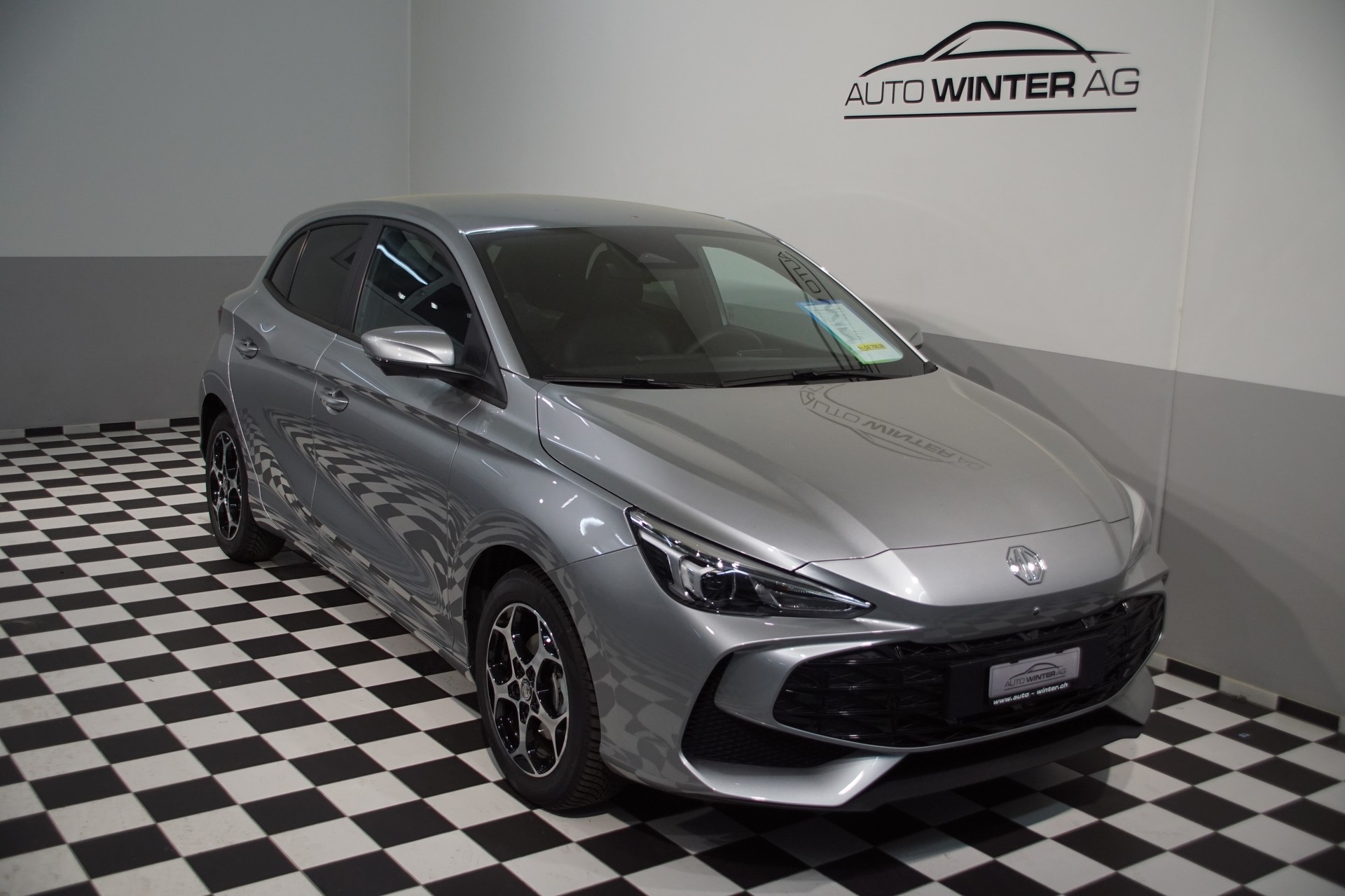 MG 3 1.5 Hybrid Luxury Automat ++SWISS++