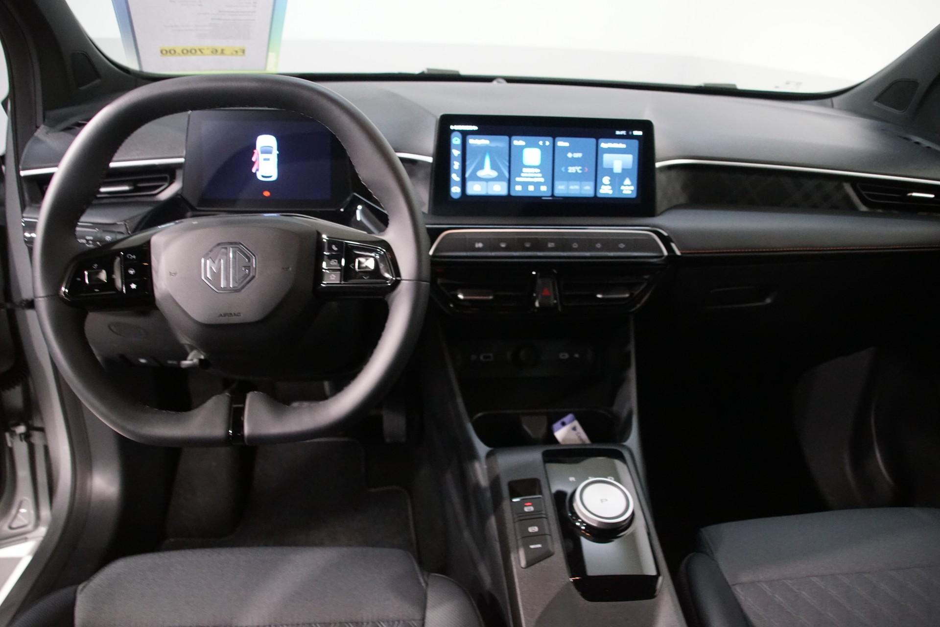 MG 3 1.5 Hybrid Luxury Automat ++SWISS++ - 12