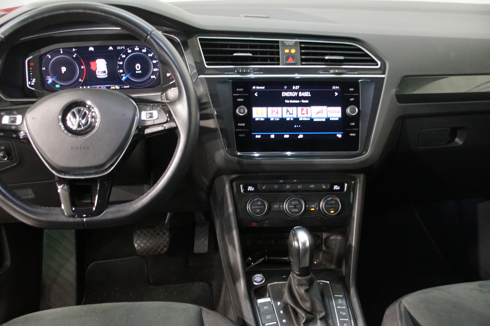 VW Tiguan 2.0 TDI SCR Highline 4Motion DSG - 14