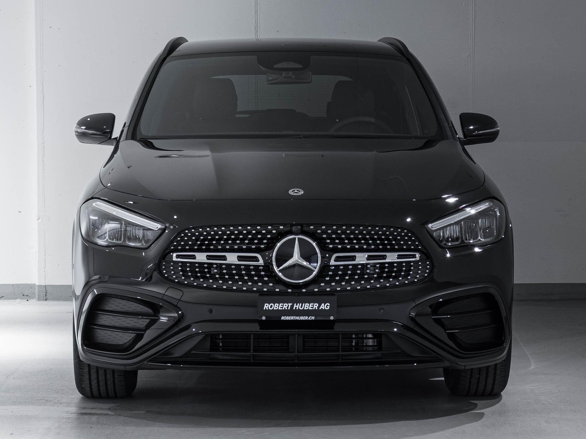 MERCEDES-BENZ GLA 200 "Night Star" - 3