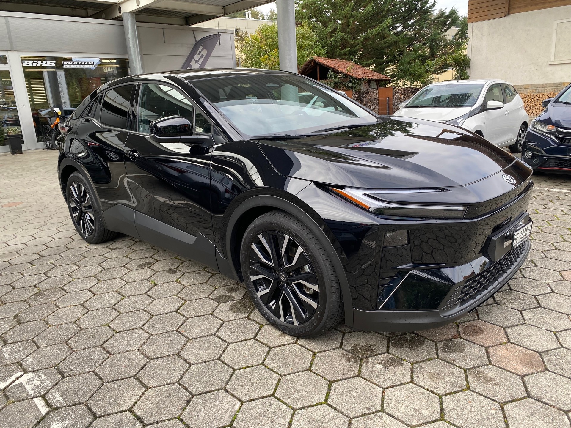 TOYOTA C-HR+ 77 kWh Style AWD - 2