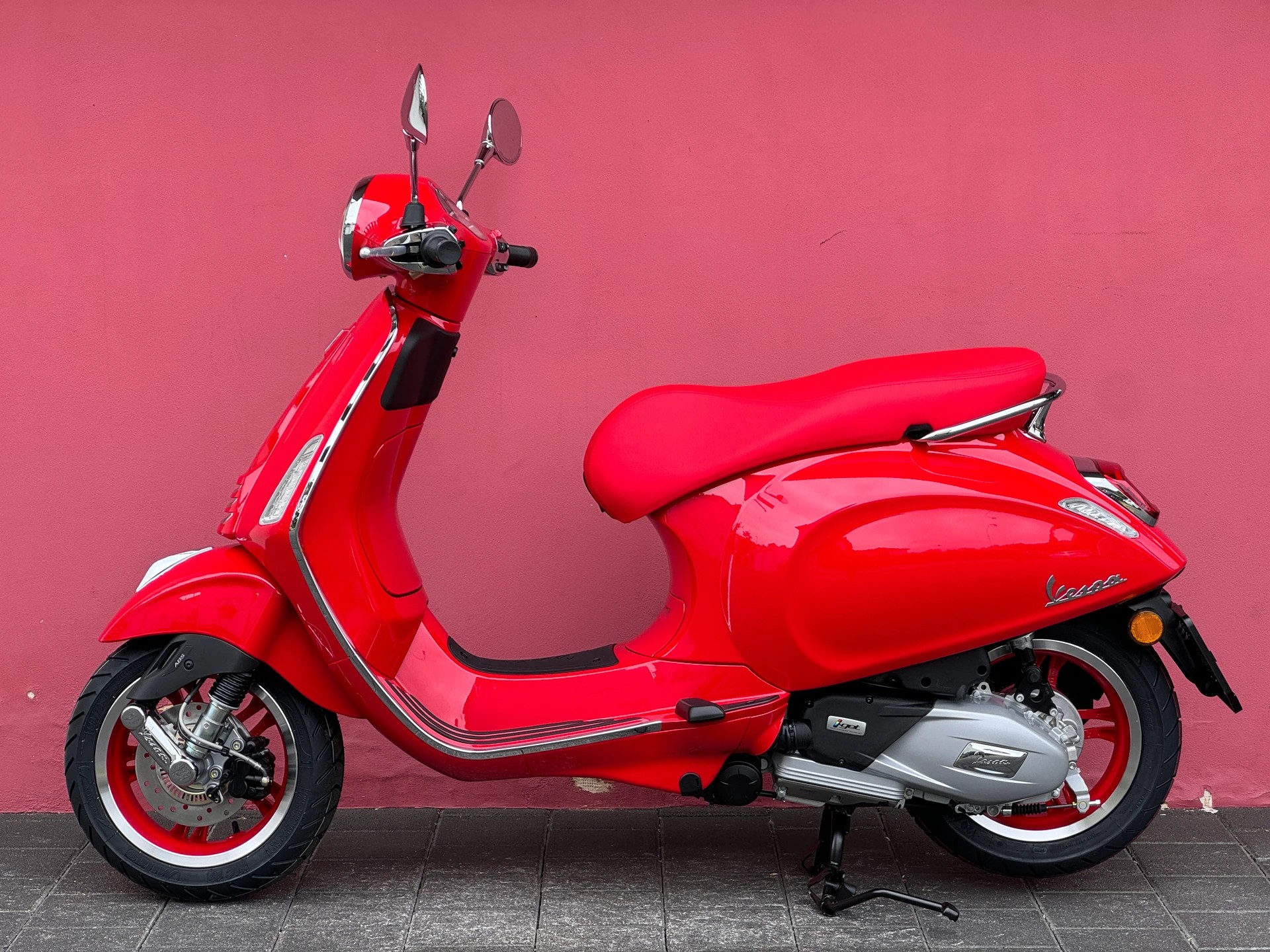 PIAGGIO Vespa 125 Primavera Red ABS - 7
