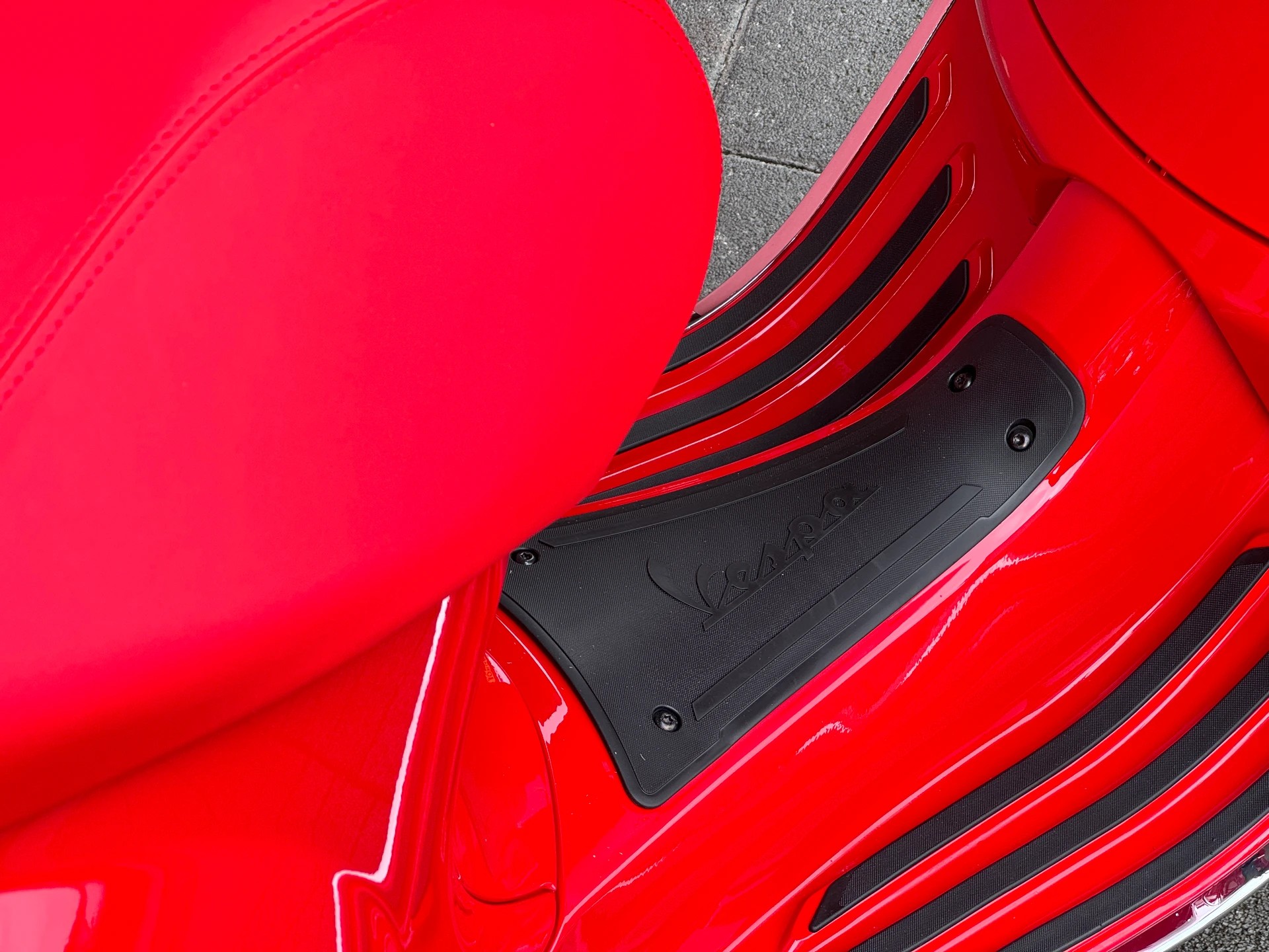 PIAGGIO Vespa 125 Primavera Red ABS - 2