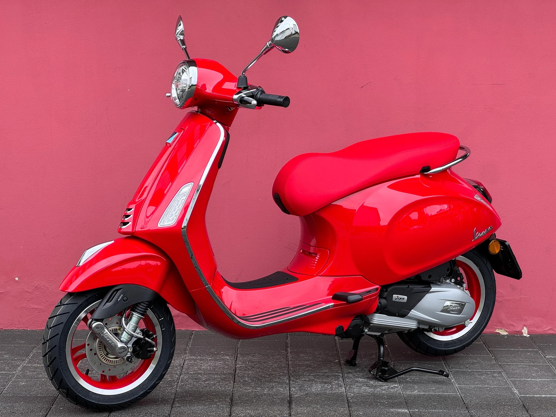 PIAGGIO Vespa 125 Primavera Red ABS - 10