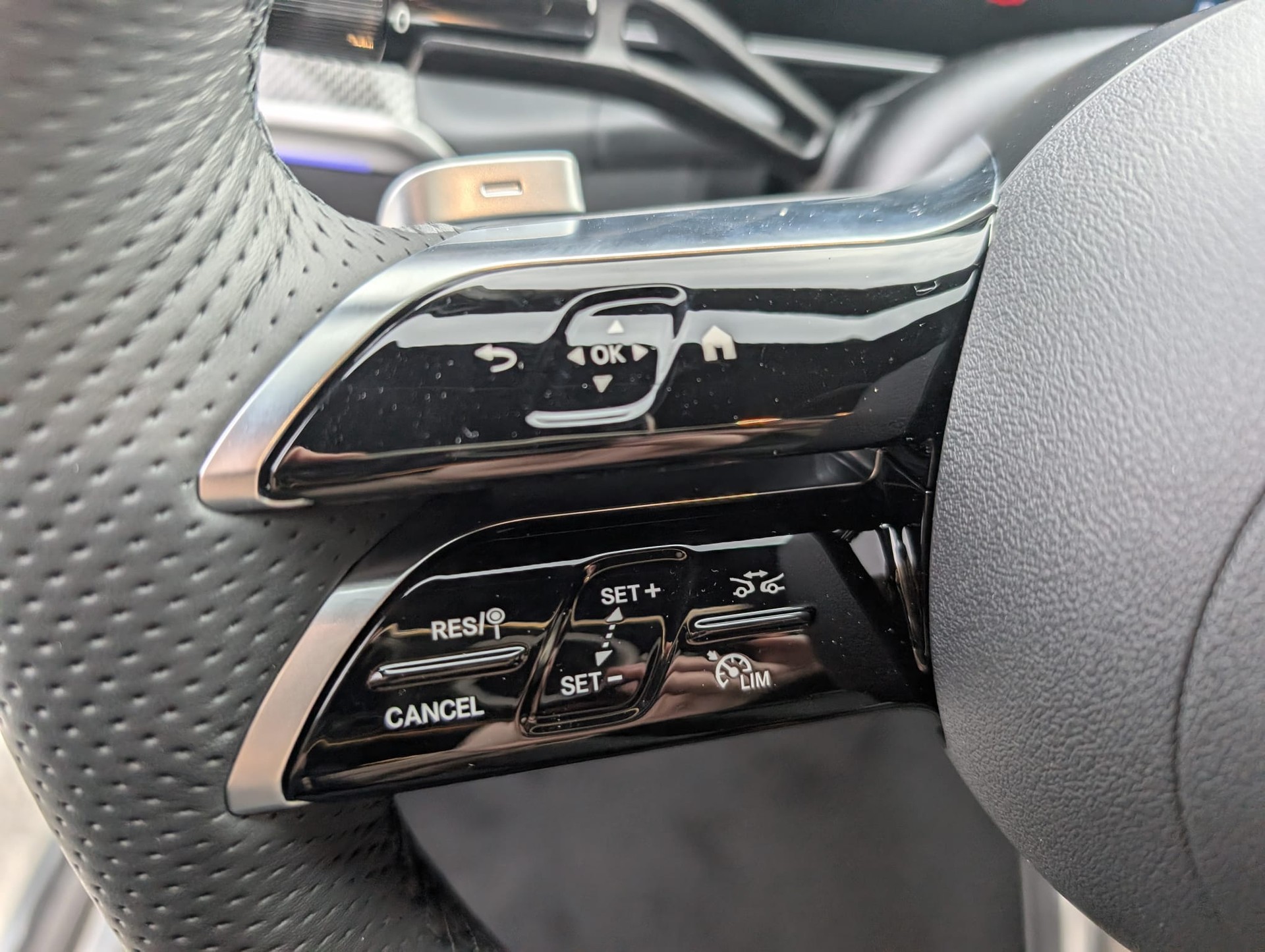 MERCEDES-BENZ GLC Coupé 300 4Matic 9G-Tronic - 13