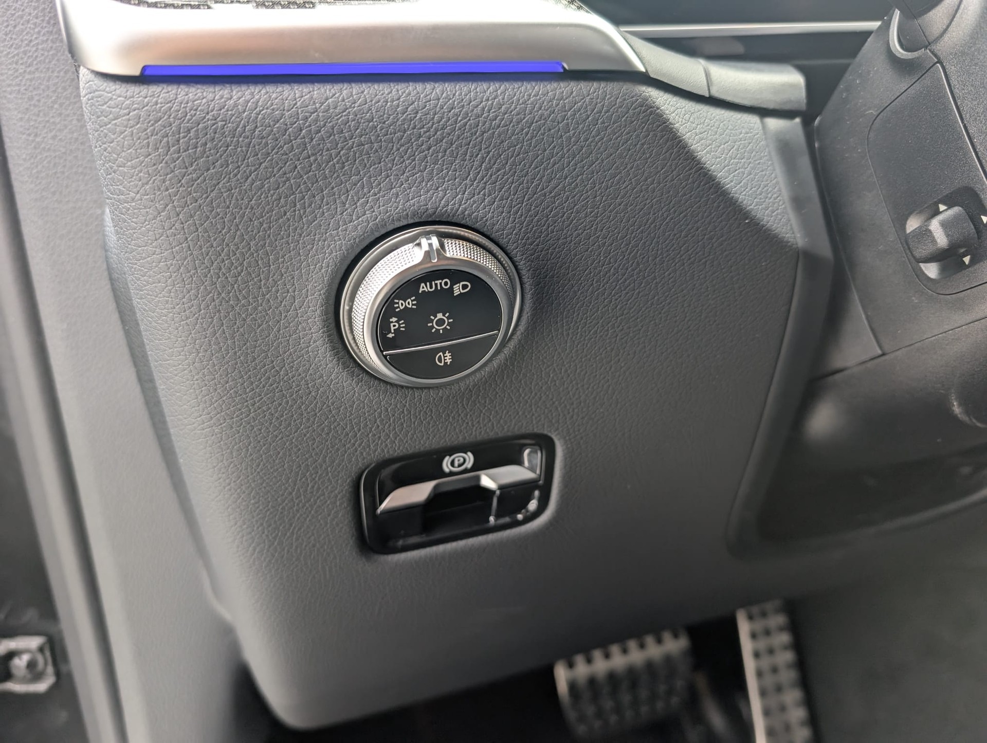 MERCEDES-BENZ GLC Coupé 300 4Matic 9G-Tronic - 12