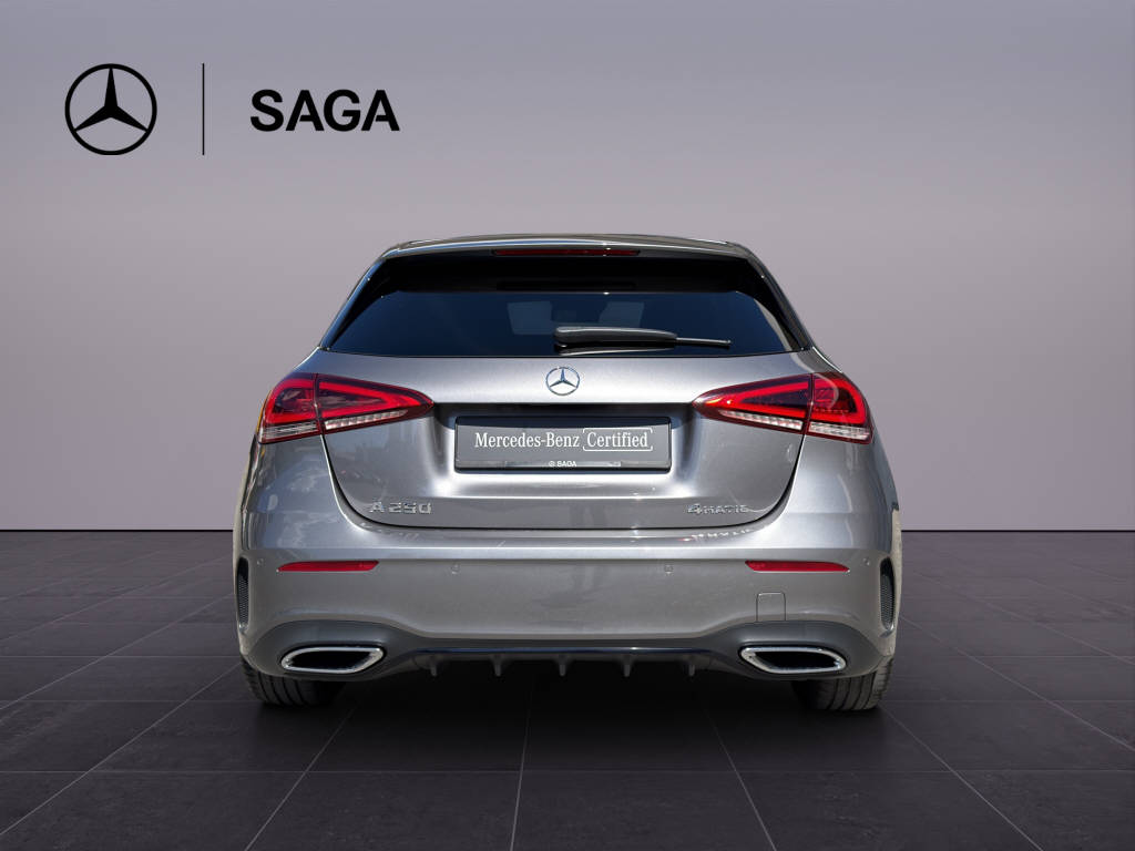 MERCEDES-BENZ A 250 AMG Line 4m - 5