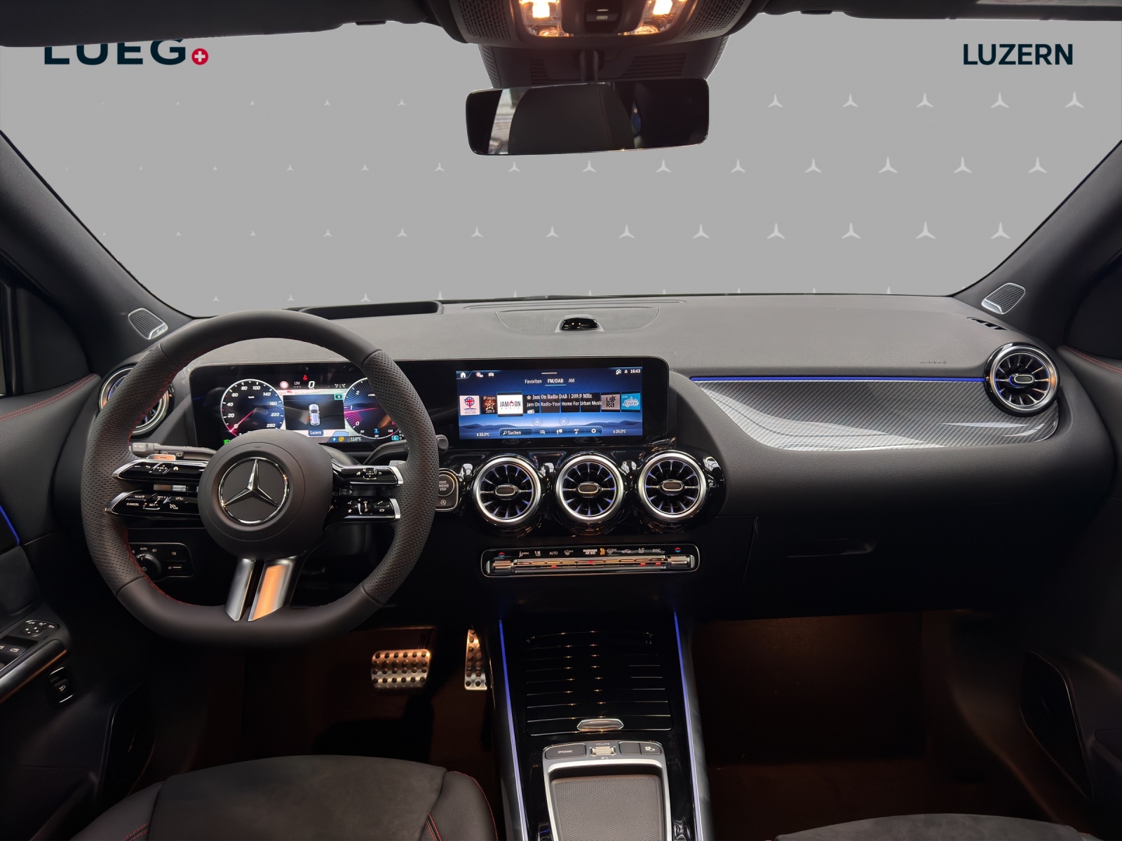 MERCEDES-BENZ GLA 220d 4Matic 8G-DCTSwiss Star - 11