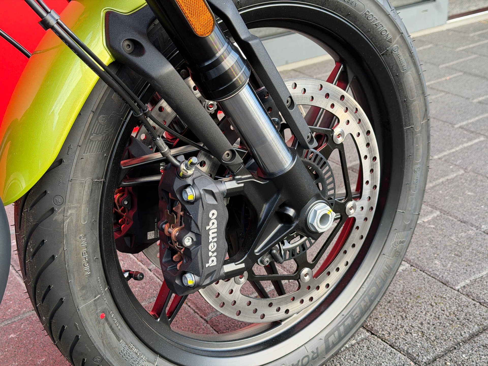 MOTO GUZZI V7 IV 850 Sport E5+ (35kW) - 13