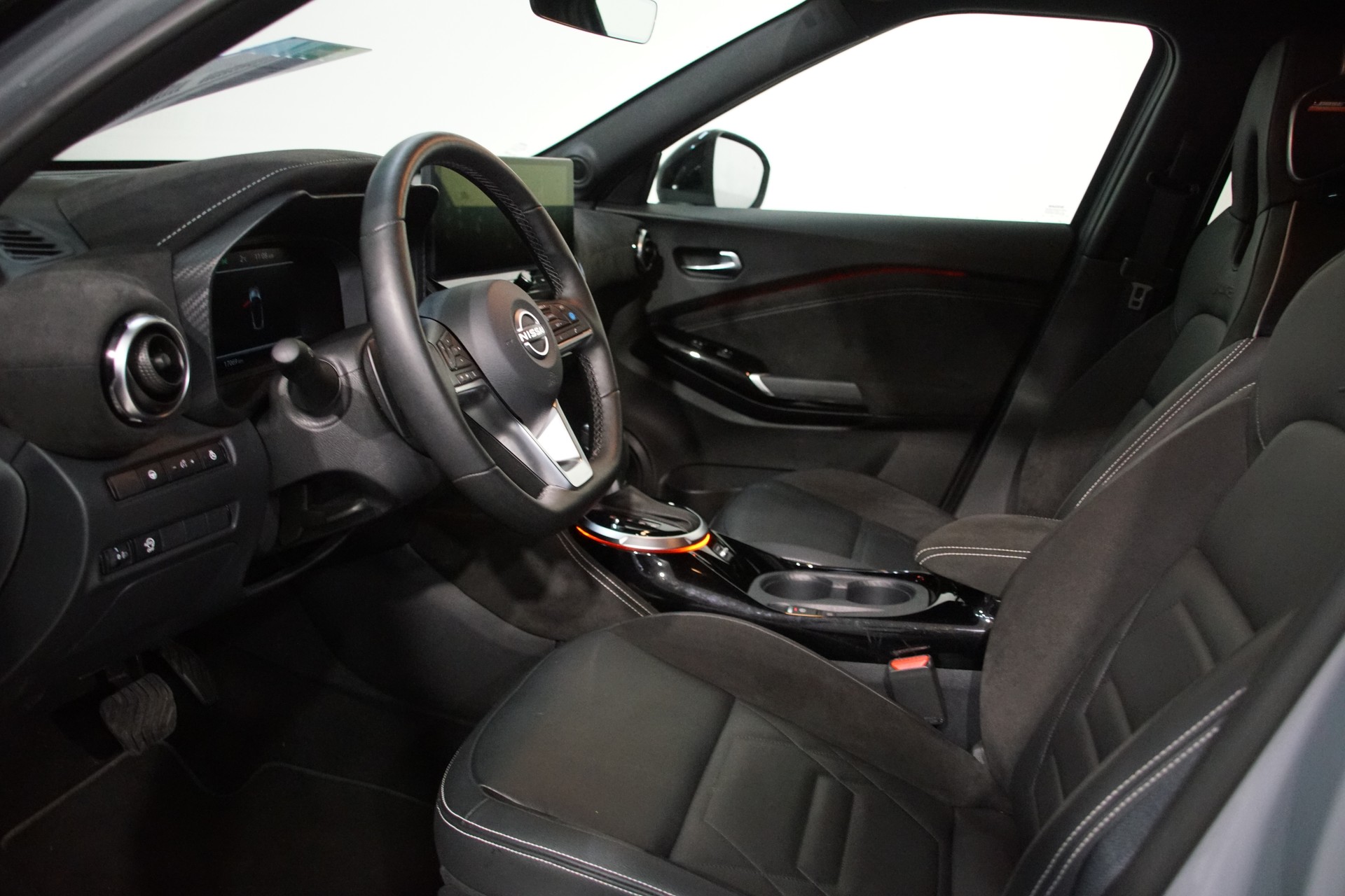 NISSAN Juke 1.0 DIG-T *N-Design* DCT Facelift - 11