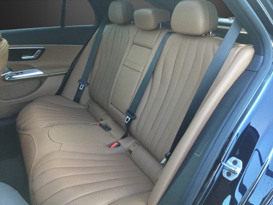 MERCEDES-BENZ E 220 d T 4M 9G-Tronic - 11