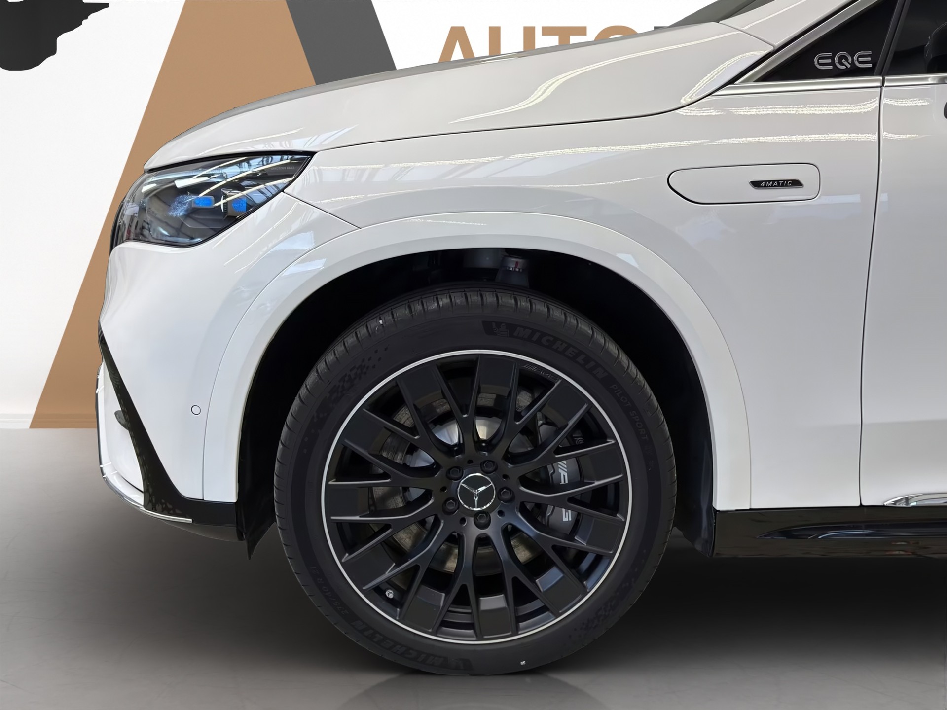 MERCEDES-BENZ EQE SUV AMG 43 4 Matic - 26