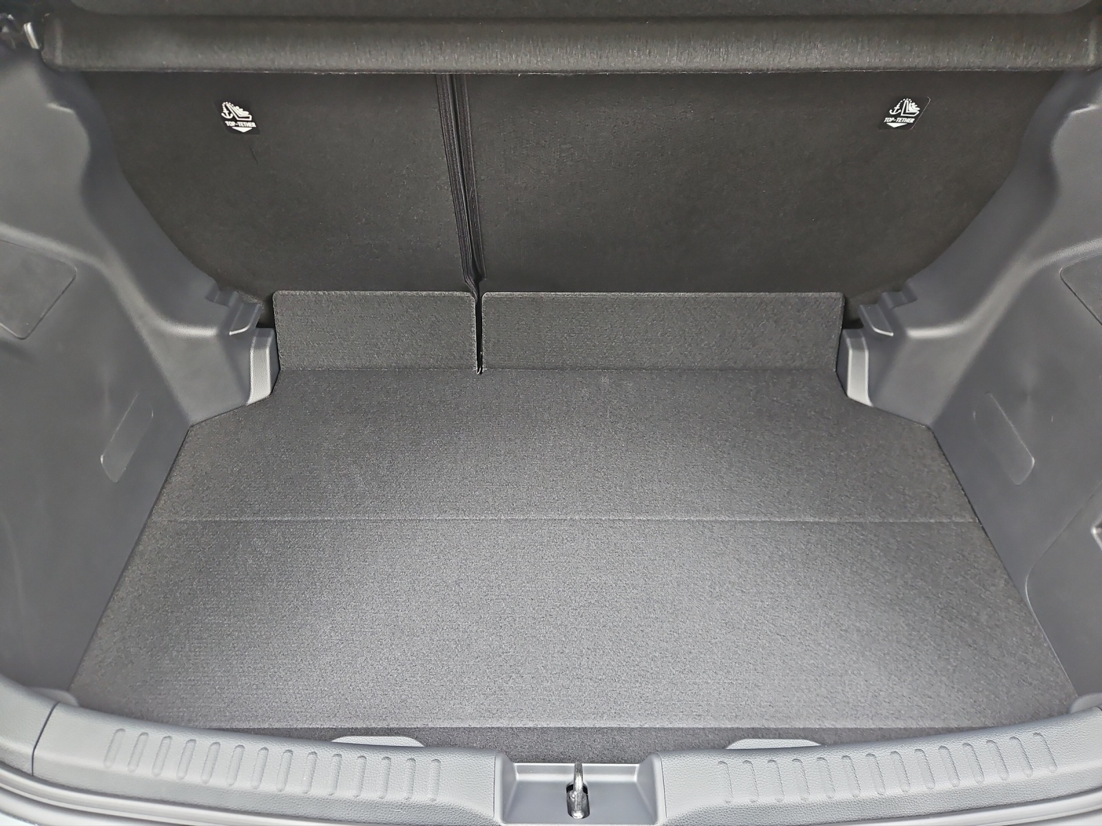 MAZDA 2 Hybrid Centre-line - 9