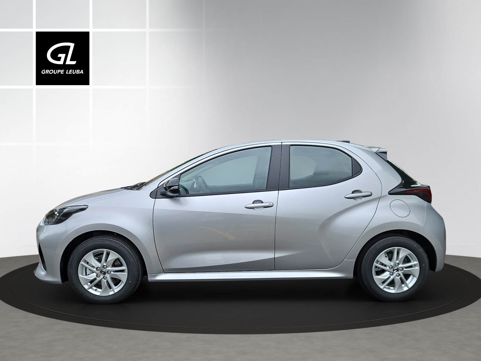 MAZDA 2 Hybrid Centre-line - 3