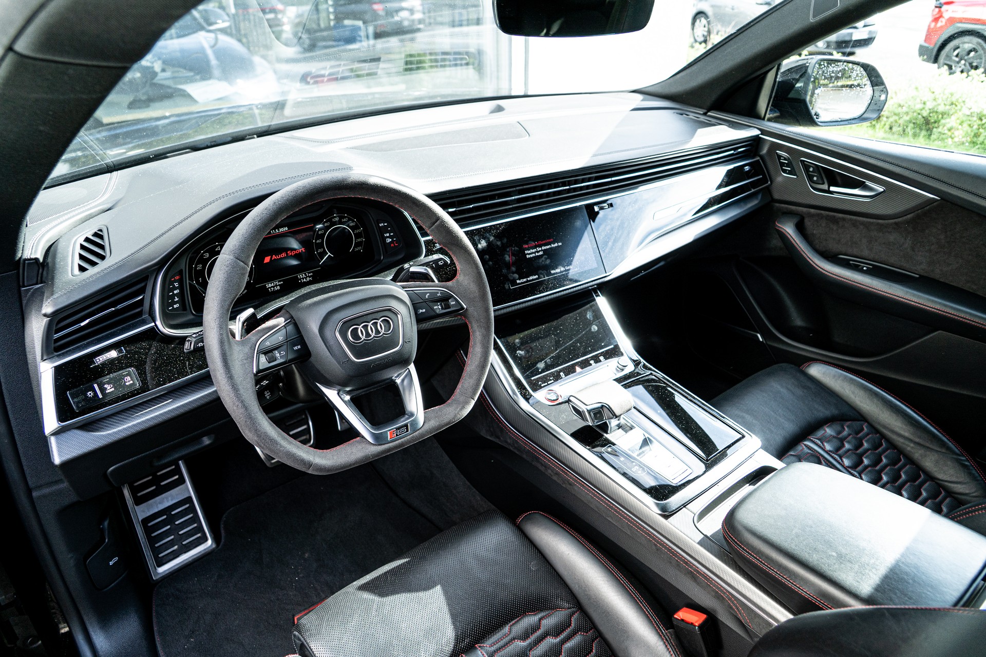 AUDI RSQ8 quattro tiptronic - 14