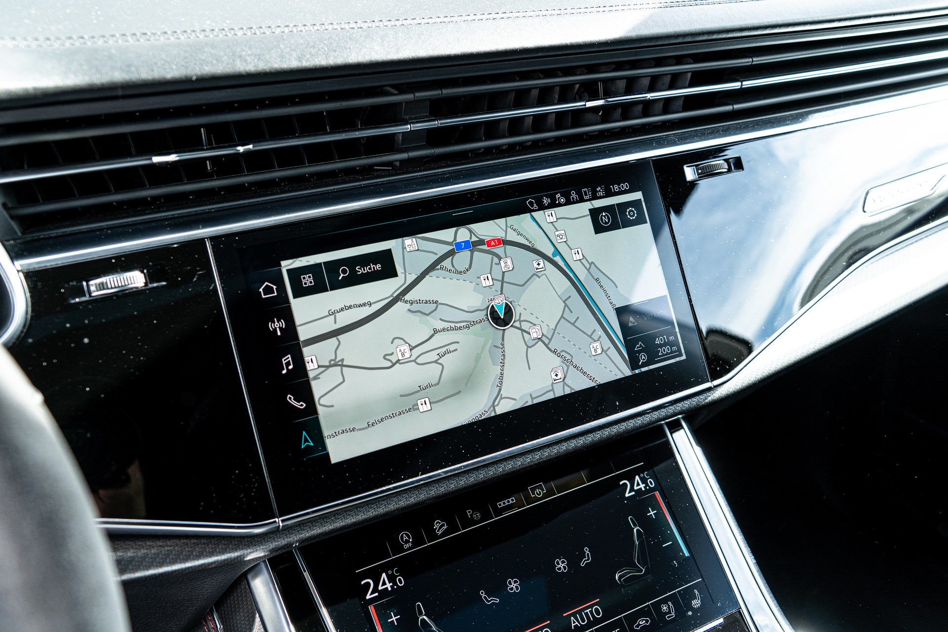 AUDI RSQ8 quattro tiptronic - 28