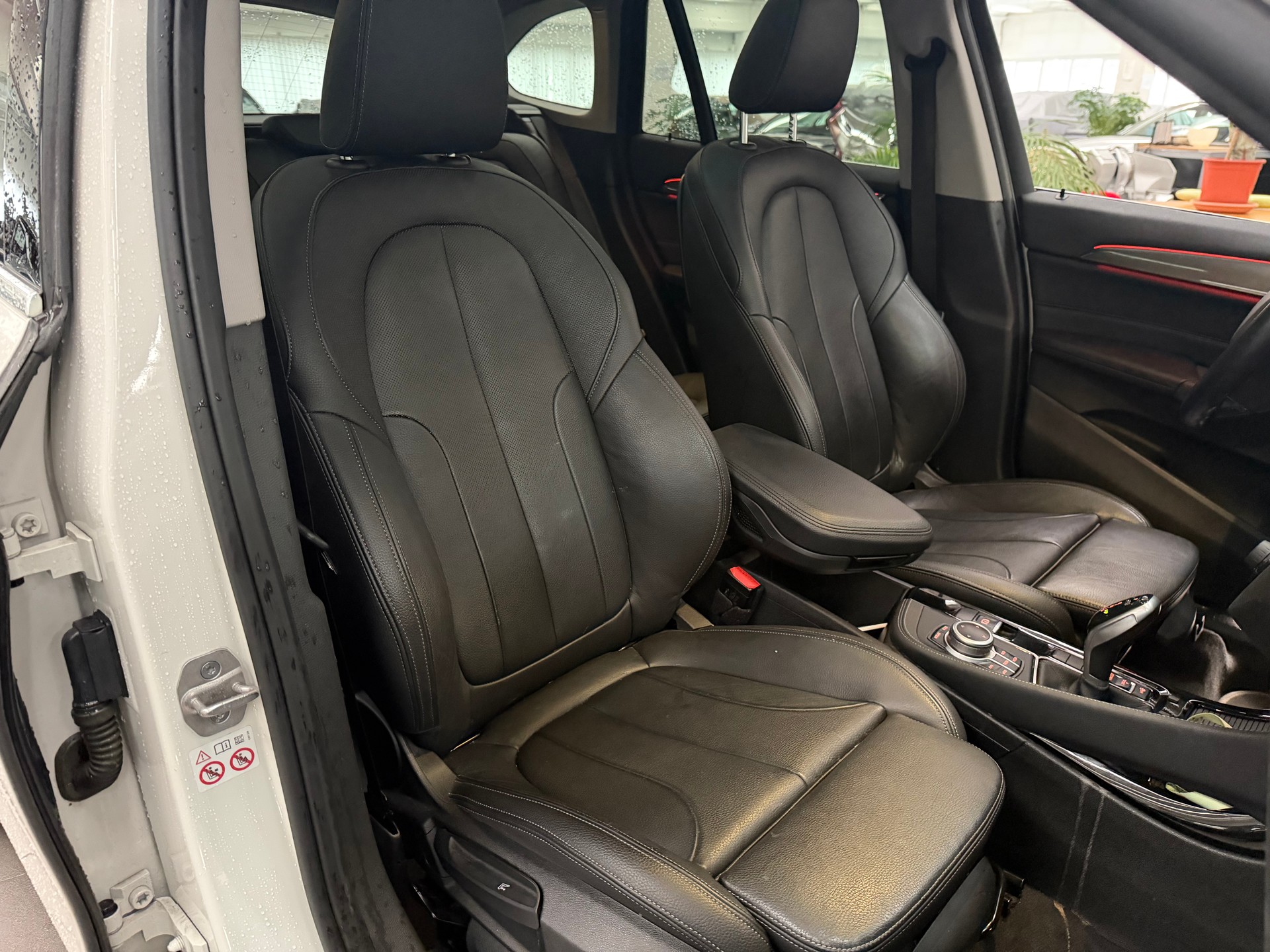 BMW X1 xDrive 20i Steptronic - 8