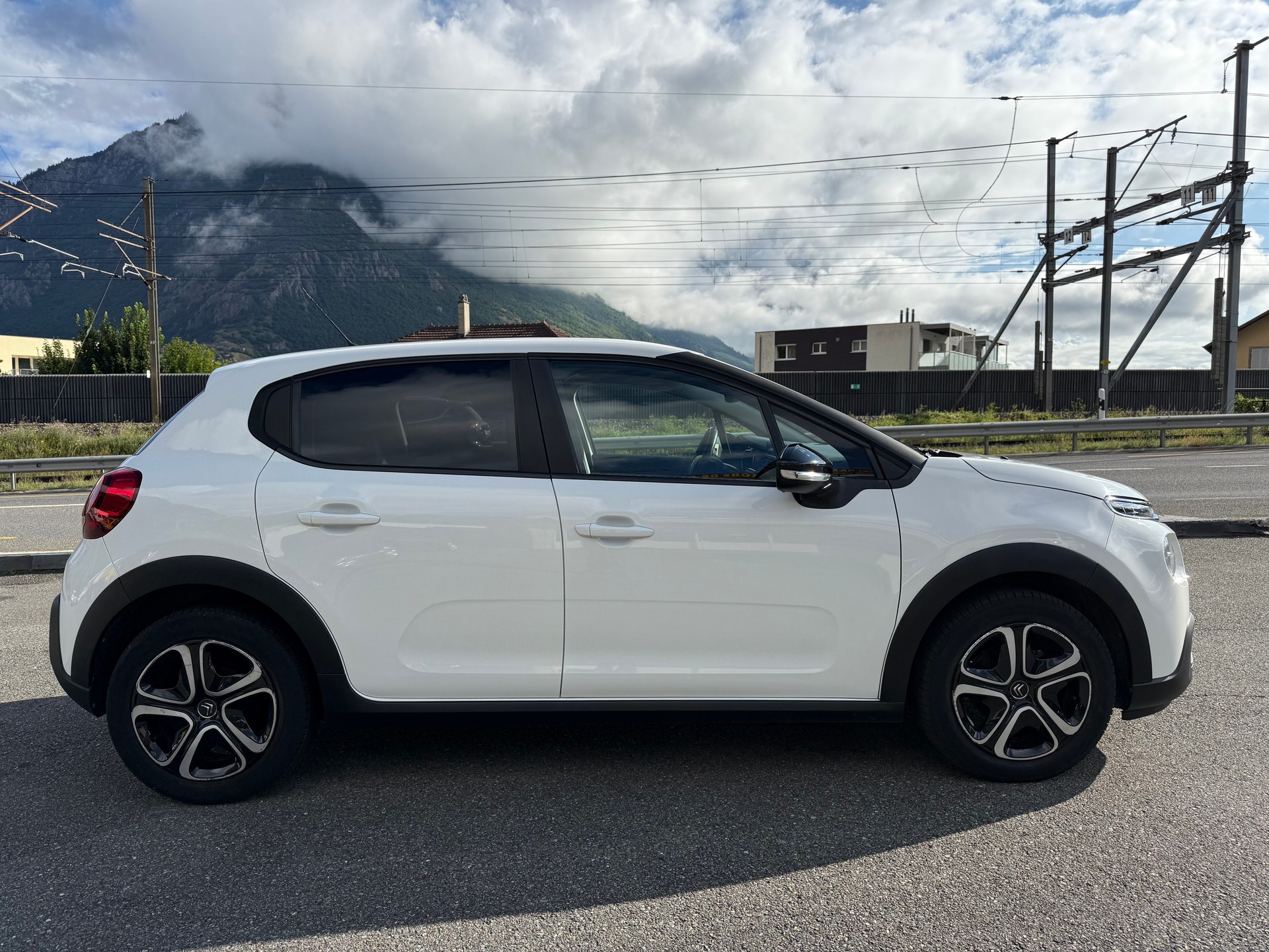 CITROEN C3 1.2i PureTech Feel Edition - 6