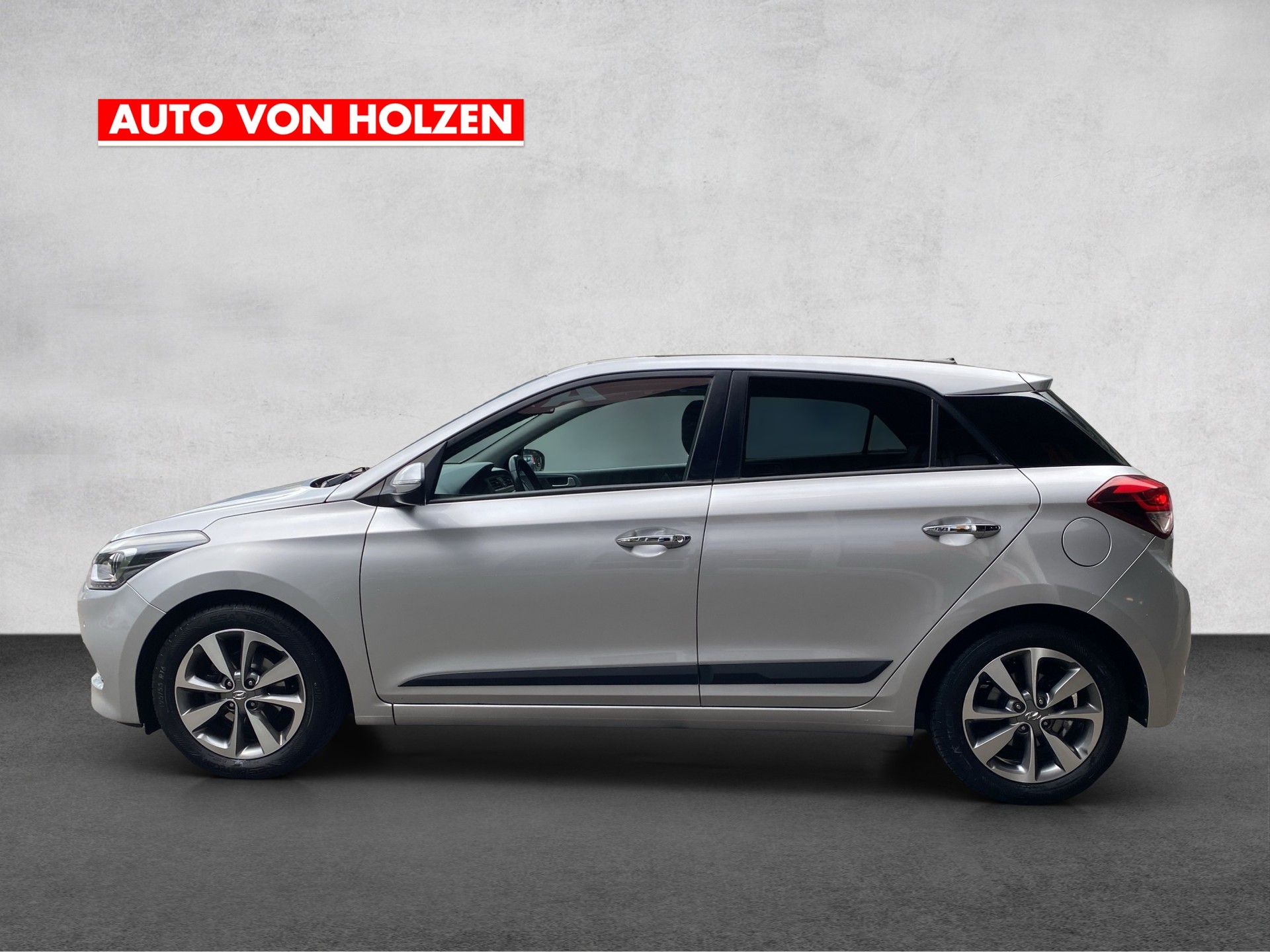 HYUNDAI i20 1.4 Vertex Automatic - 7