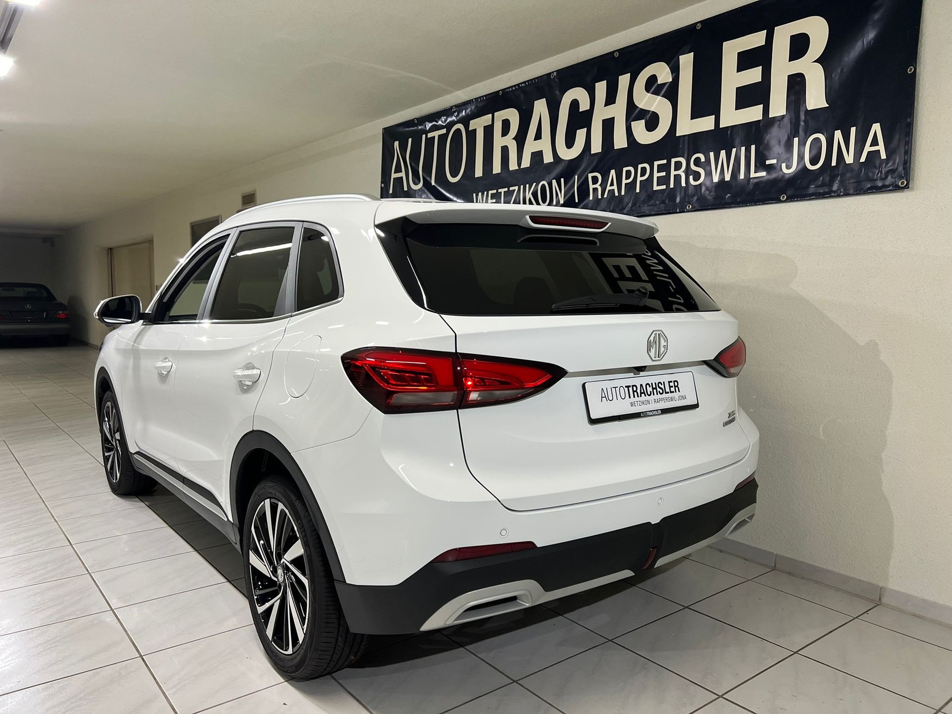 MG ZS 1.5 HEV Luxury - 6