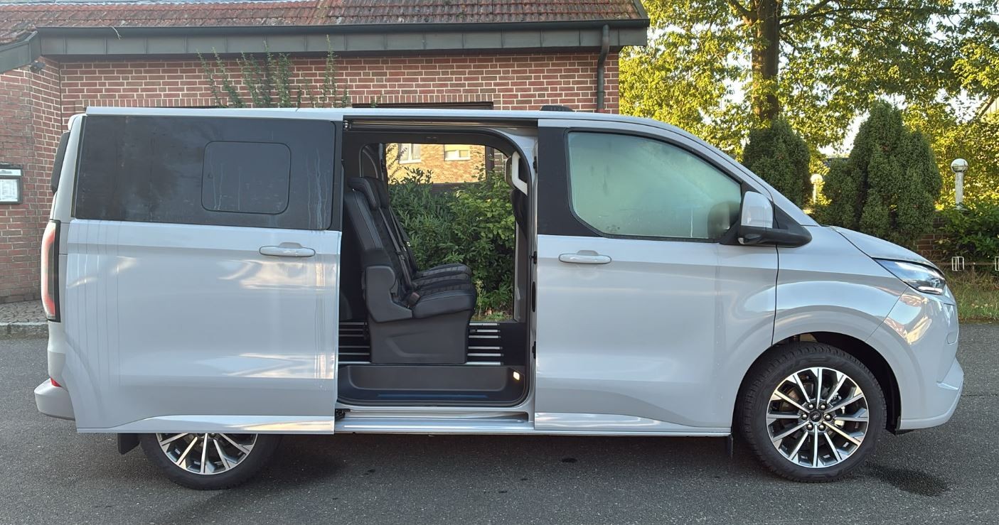 FORD Tourneo Bus 340 L1H1 PHEV TitaniumX Fancy-Grau - 4