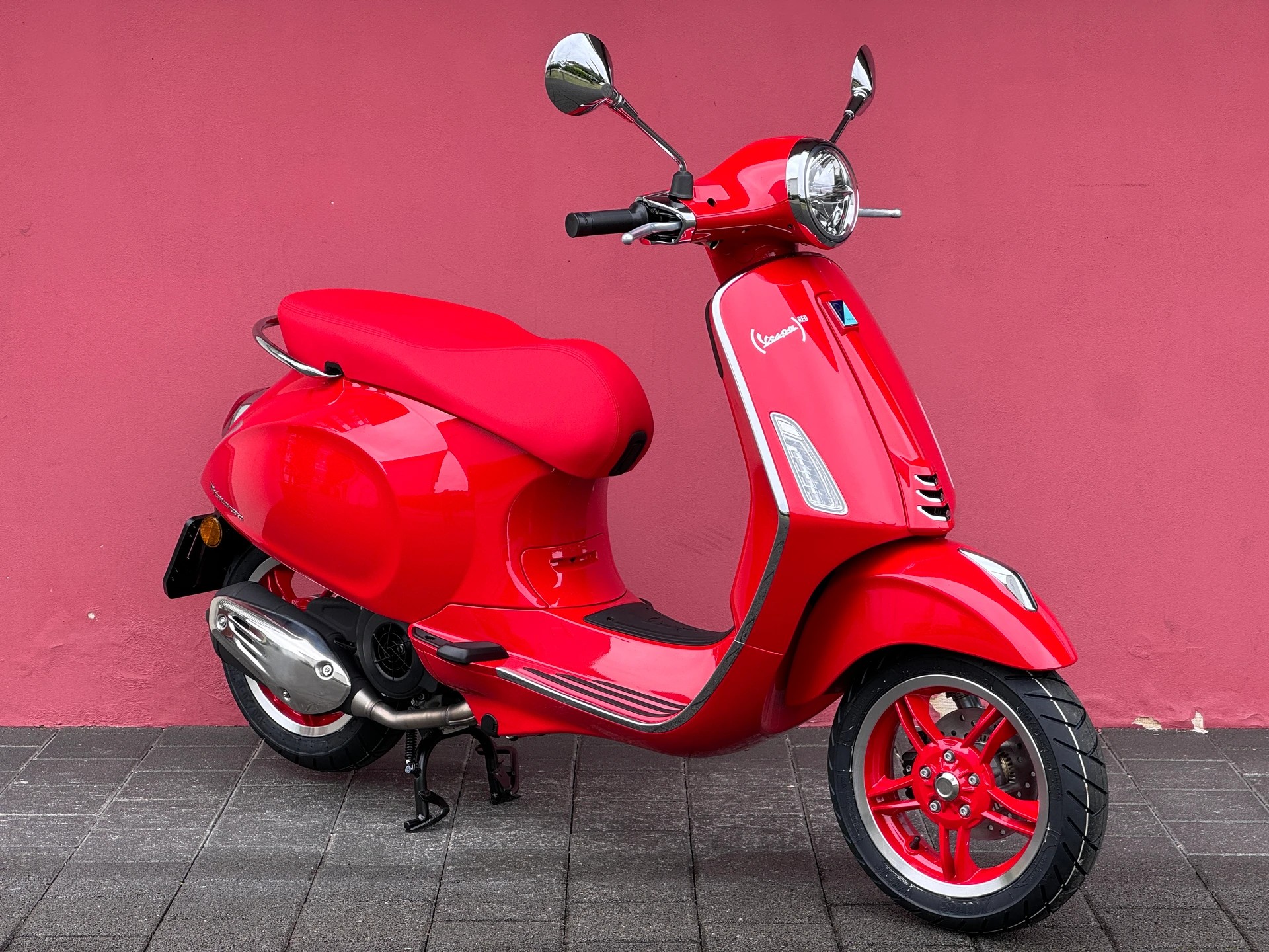 PIAGGIO Vespa 125 Primavera Red - 3