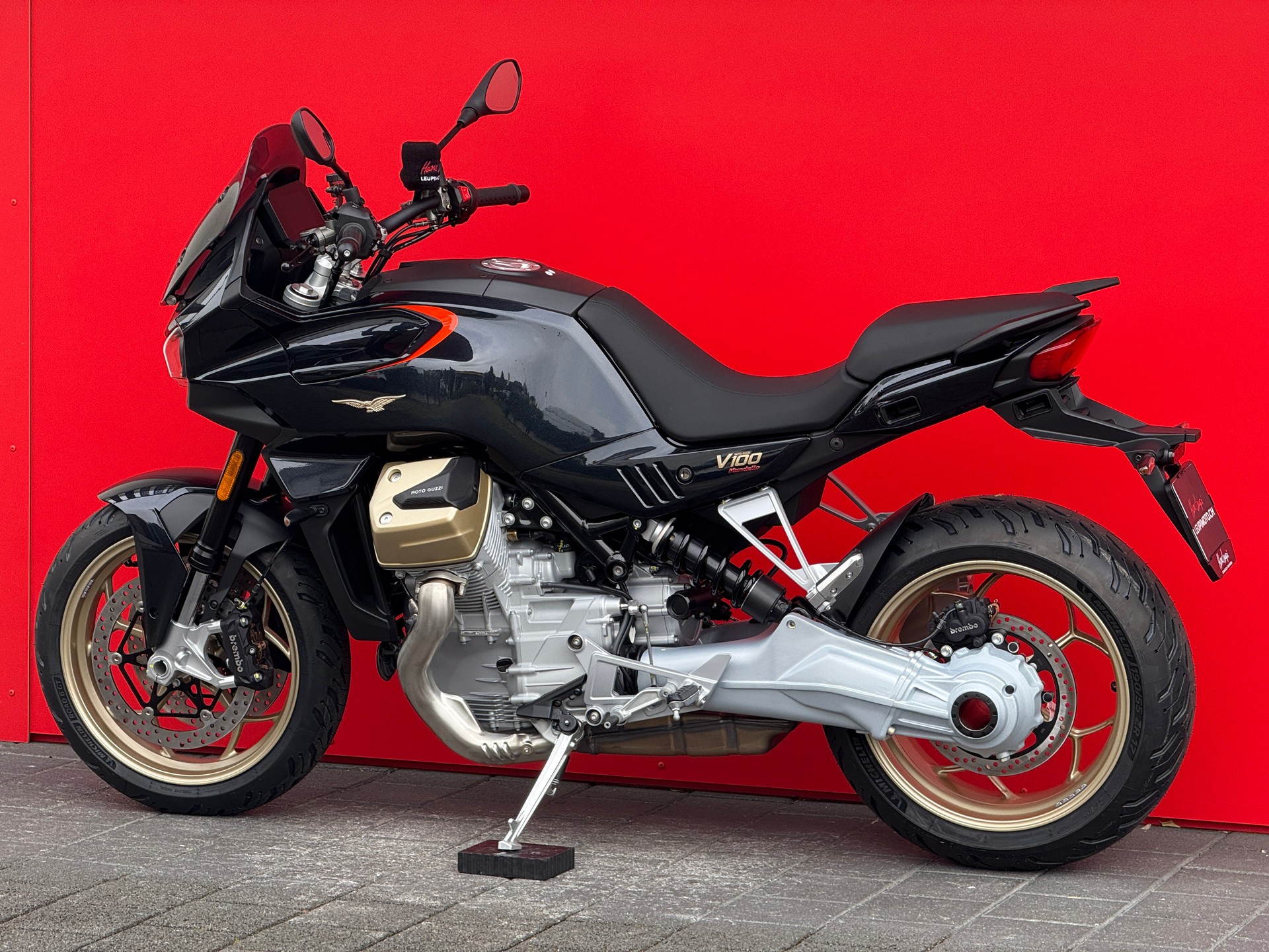 MOTO GUZZI V100 Mandello - 9