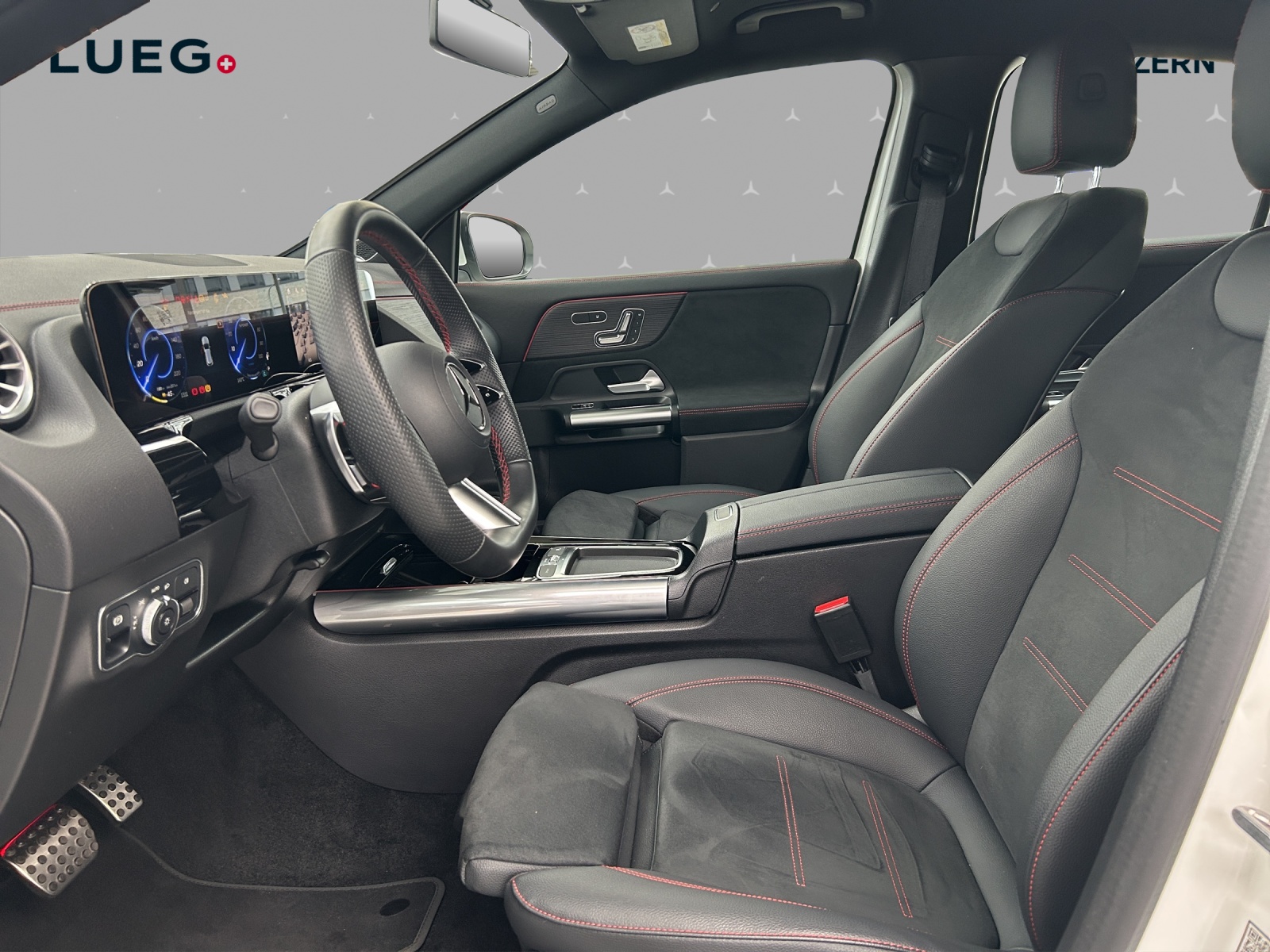 MERCEDES-BENZ EQA 350 66,5 kWh 4Matic Swiss Star - 8