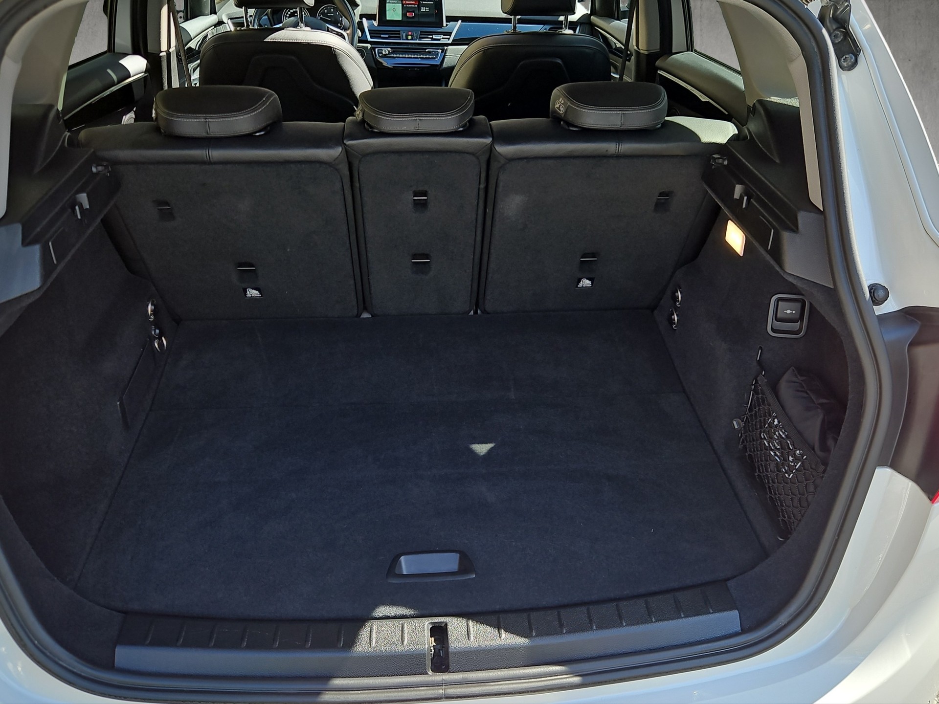 BMW 218d xDrive Active Tourer - 19
