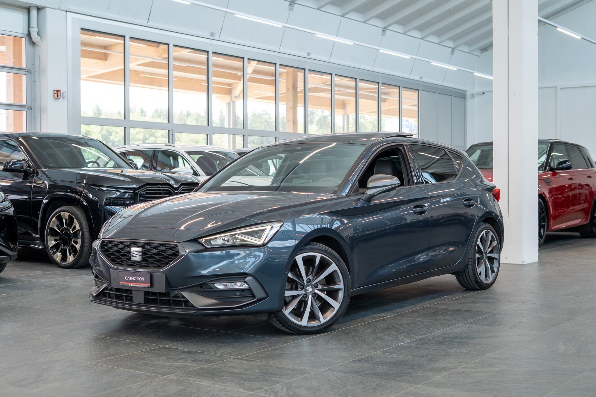 Leon 2.0 TSI FR DSG / Panorama-Glasdach / el.Sitze / Rückfahrkamera