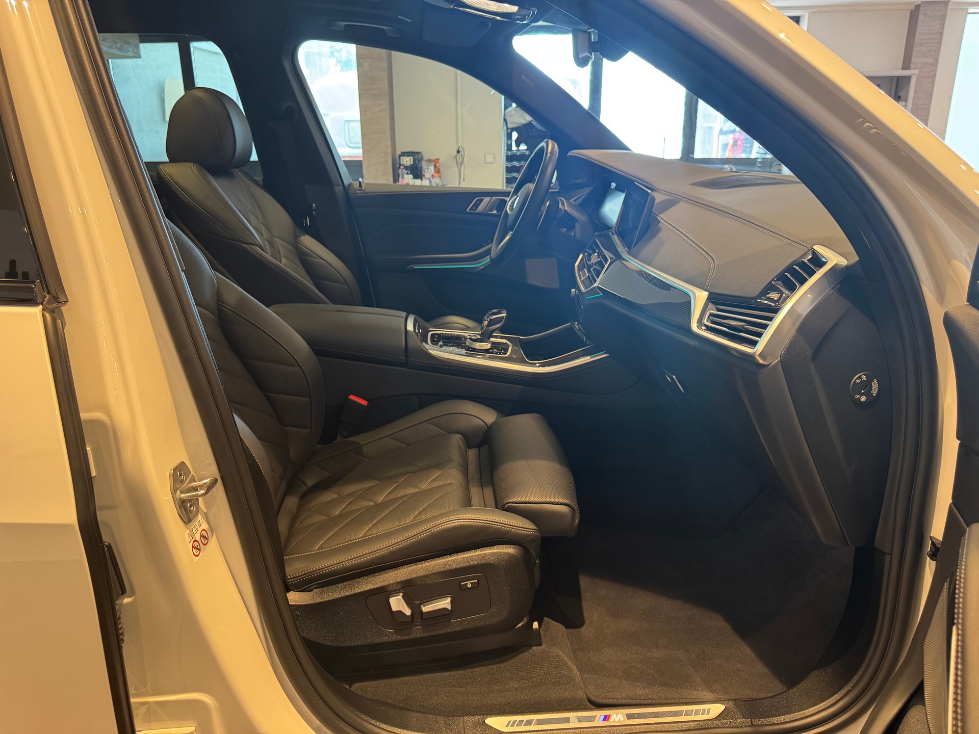 BMW X5 30d xDrive SAG - 11