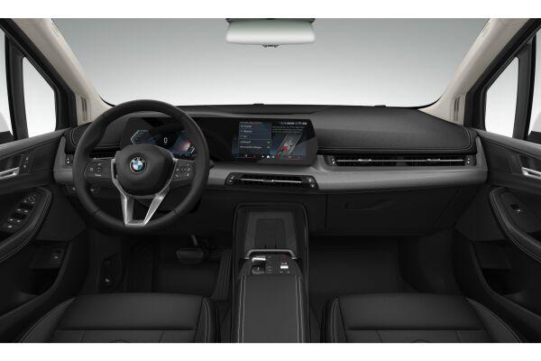 BMW 218d Active Tourer U06 (CH) AHK 📍 - 4
