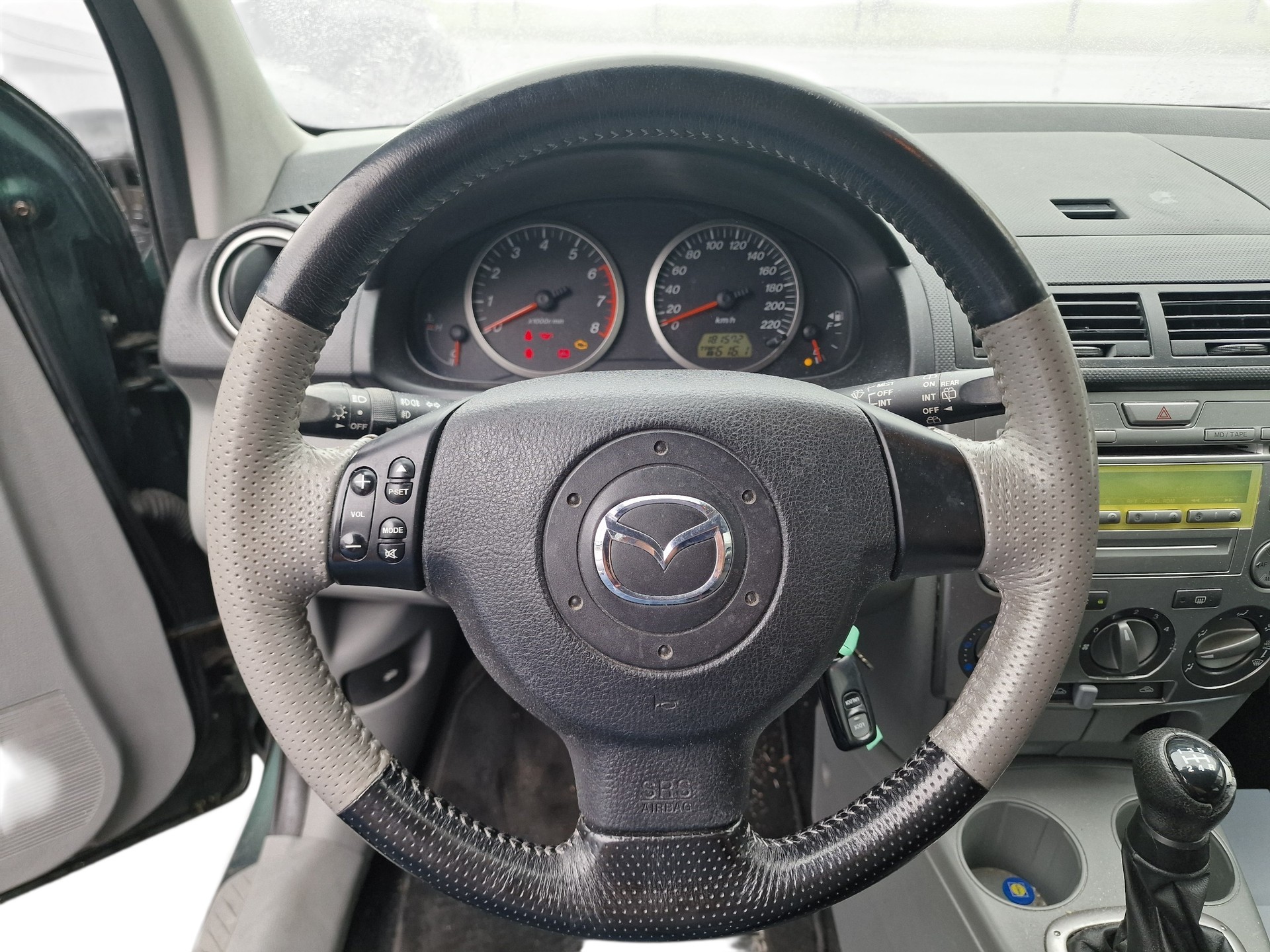 MAZDA 2 1.6i 16V Sport ab MFK 12Mt Gara 8xAlu Klima - 13