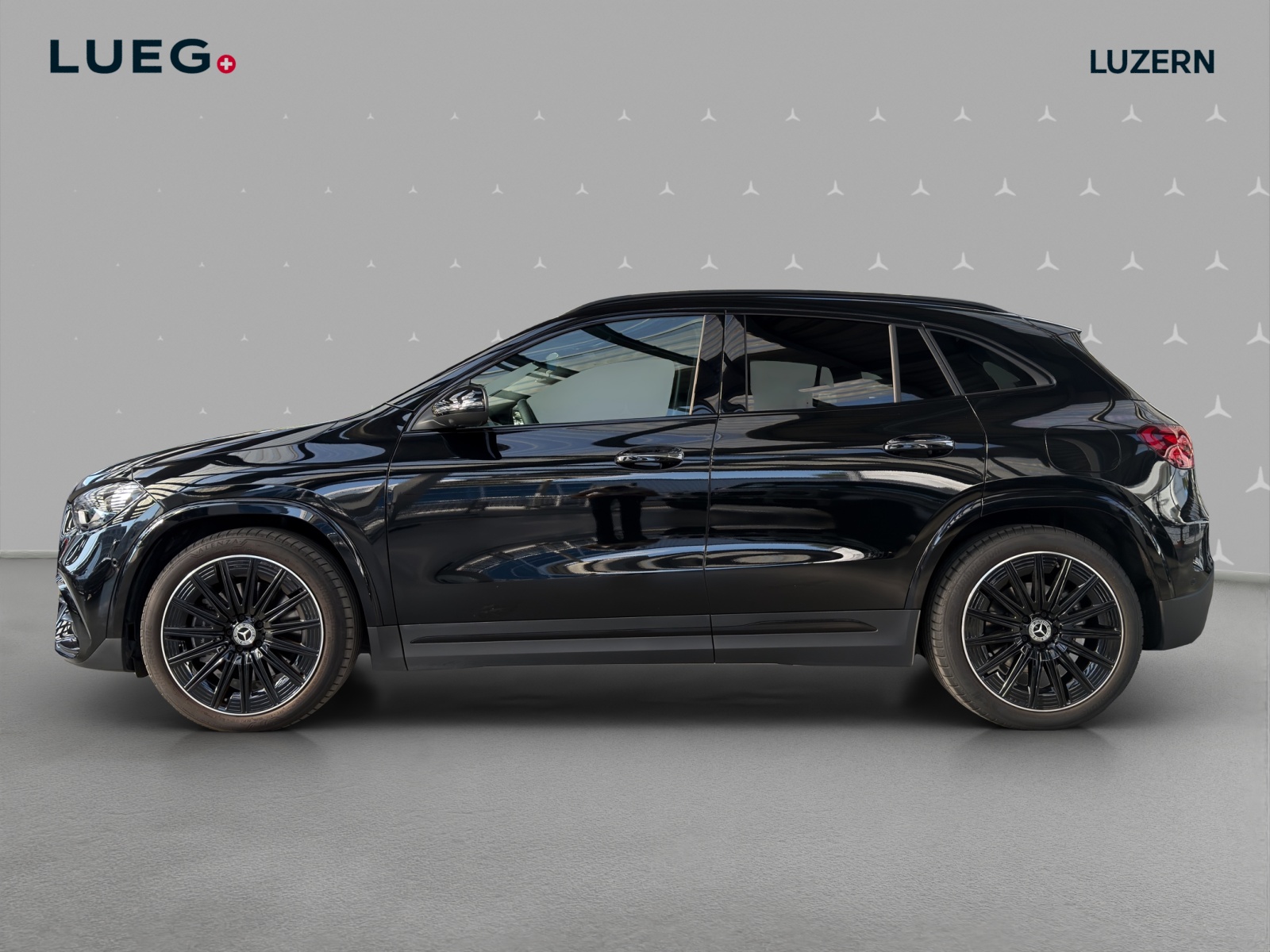 MERCEDES-BENZ GLA 250 4Matic 8G-DCT - 2