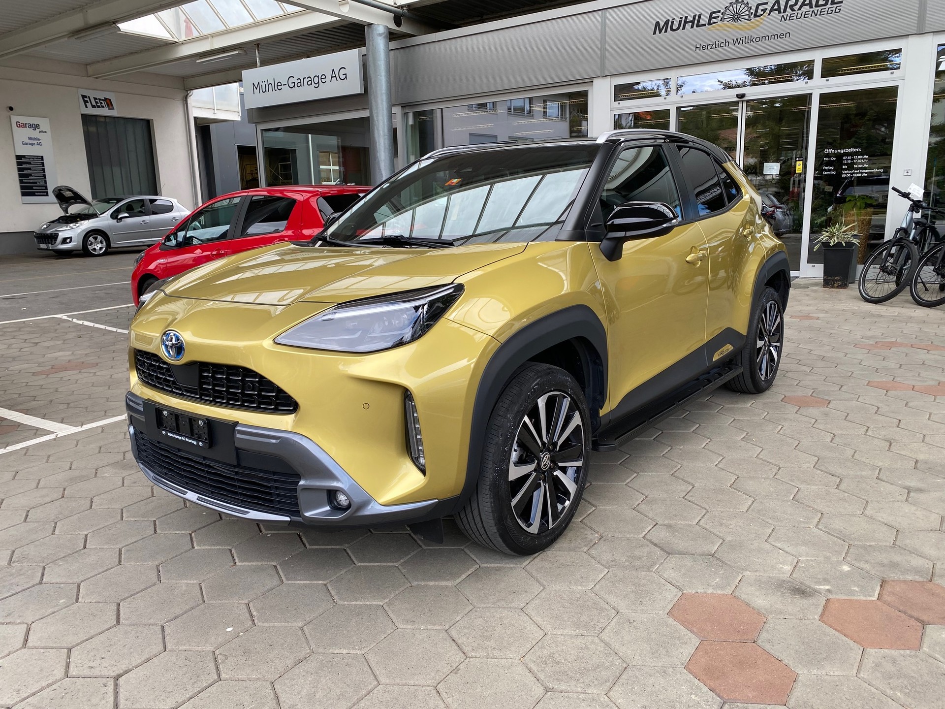 TOYOTA Yaris Cross 1.5 Premiere Edition e-CVT AWDi