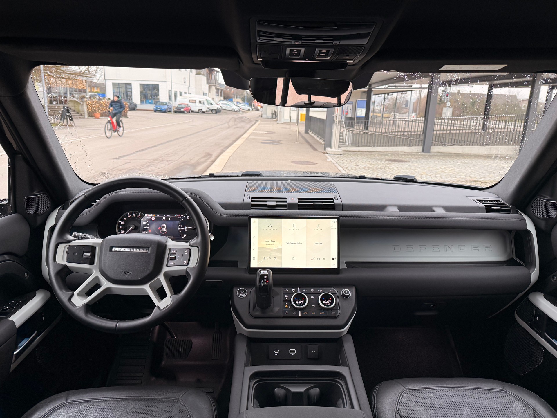 LAND ROVER Defender 110 3.0 D I6 300 S AWD AT8 - 6