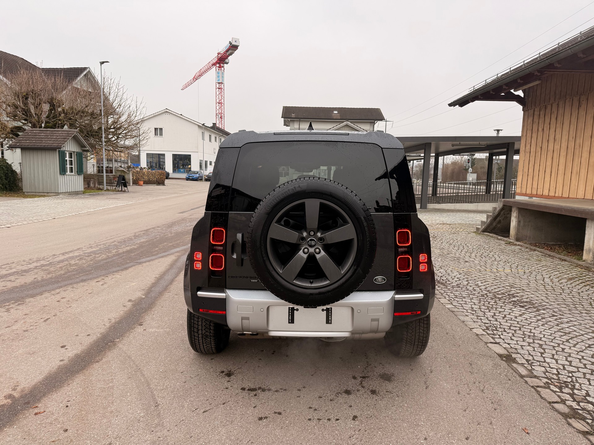 LAND ROVER Defender 110 3.0 D I6 300 S AWD AT8 - 4