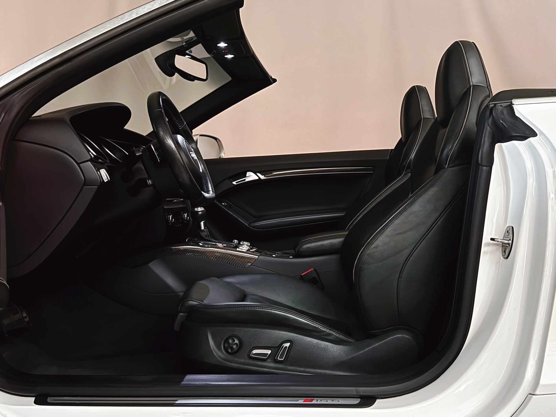 AUDI RS5 Cabrio 4.2 FSI quattro S-tronic - 15