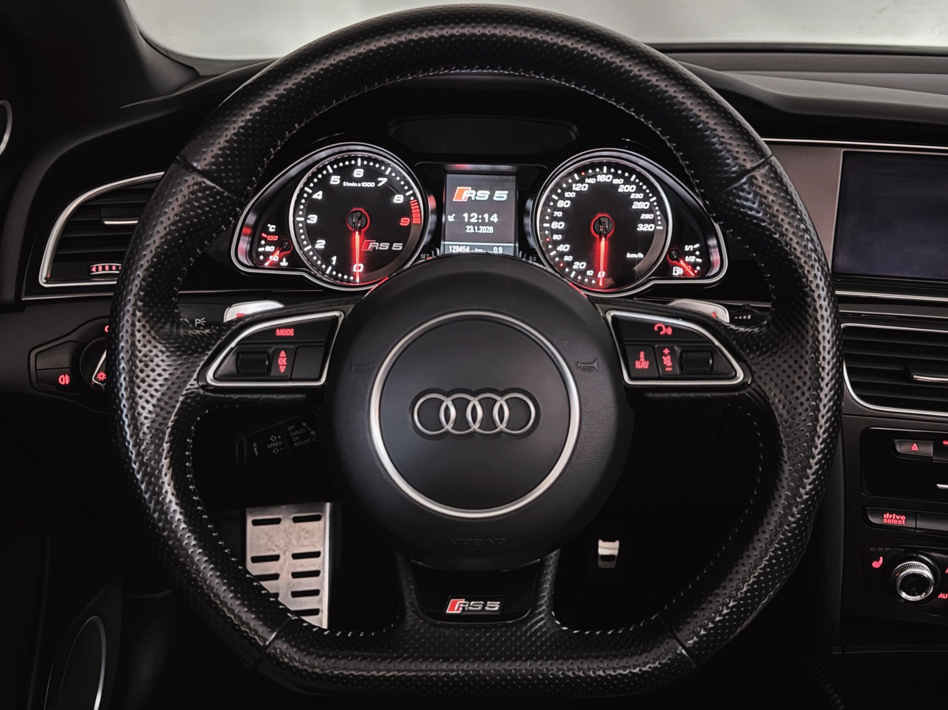 AUDI RS5 Cabrio 4.2 FSI quattro S-tronic - 20