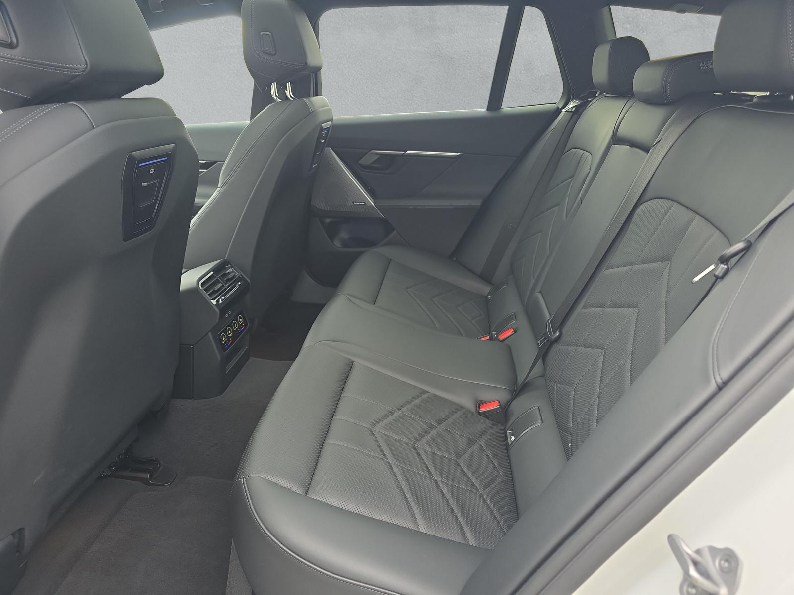 BMW 520d M Sport xDrive Touring G61 (CH) AHK 2.0T ** Action Leasing 0.9% ** - 12