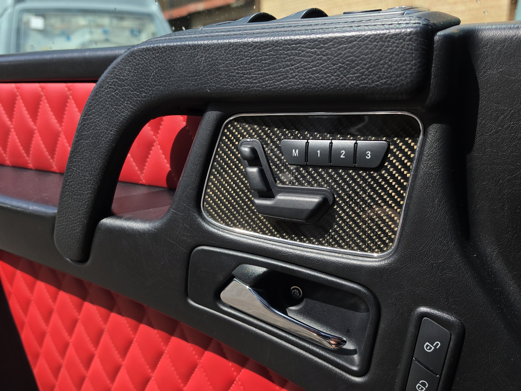 MERCEDES-BENZ G 63 AMG 15