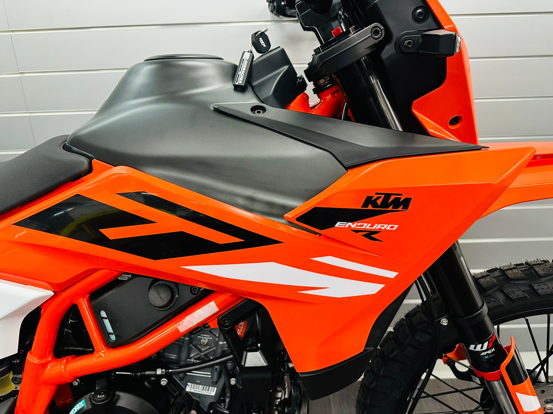 KTM 390 Enduro R - 2