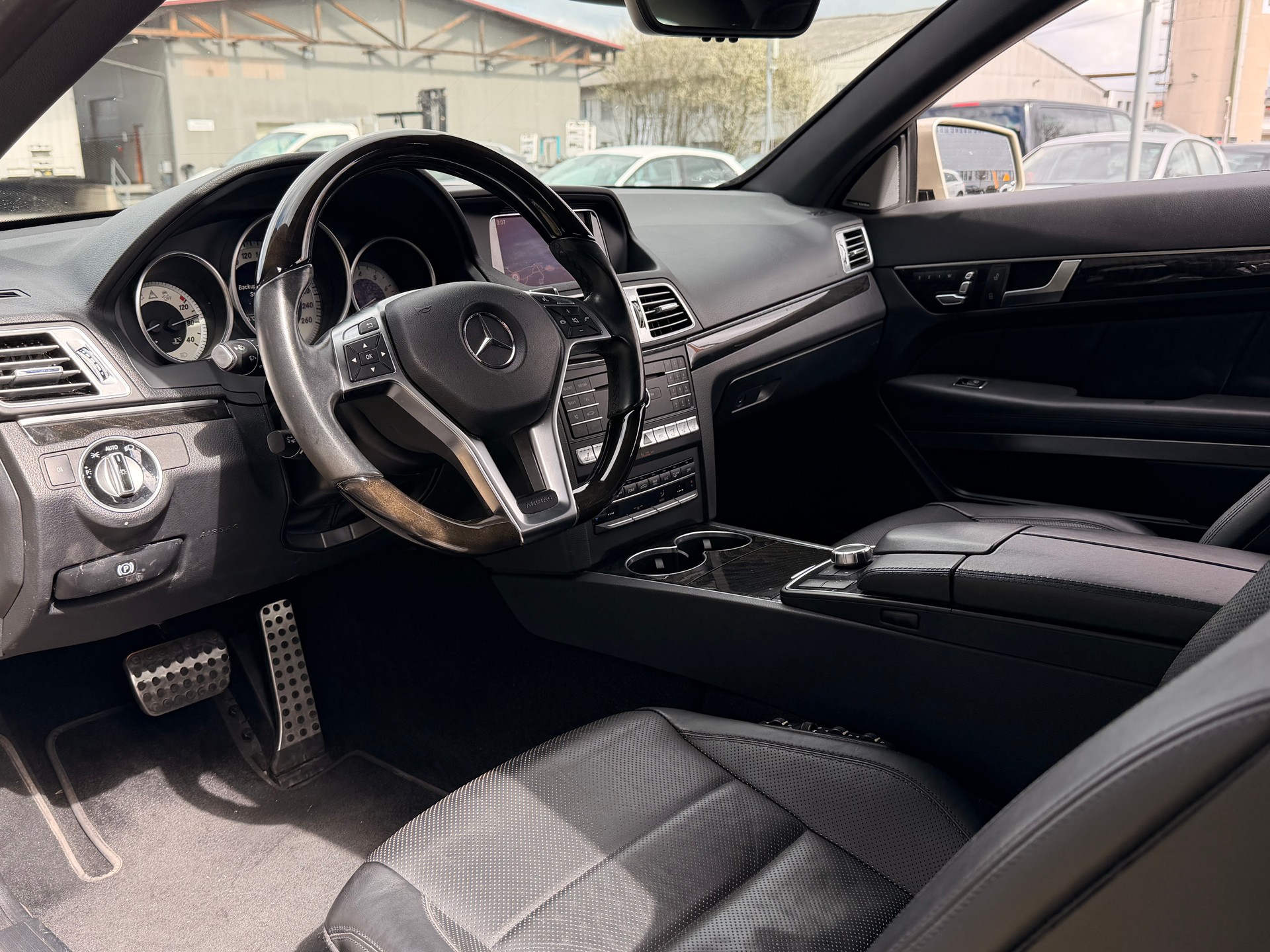 MERCEDES-BENZ E 500 V8 Edition 7G-Tronic - 15